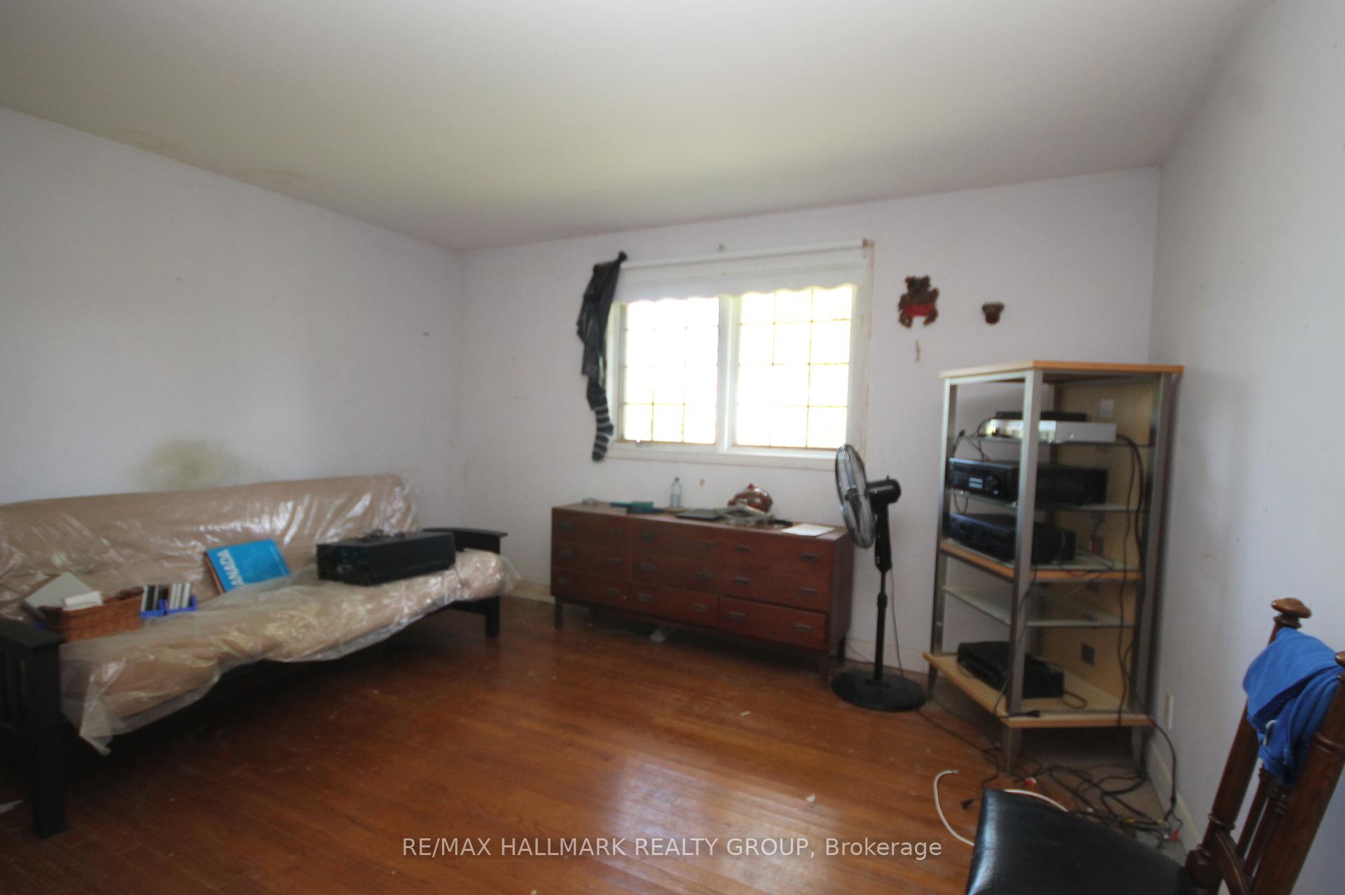 Photo 12 of 2516 Page Road, Ottawa, Chapel Hill South - Orleans Village — HOMEH