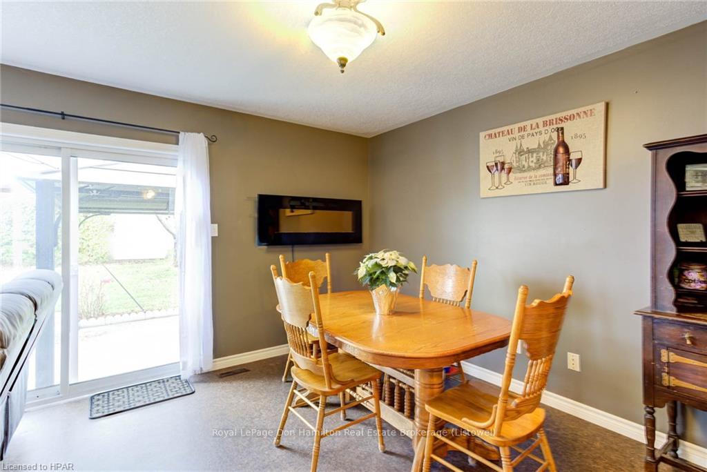 Photo 11 of 793 Lavery Street, North Perth, Listowel — HOMEH