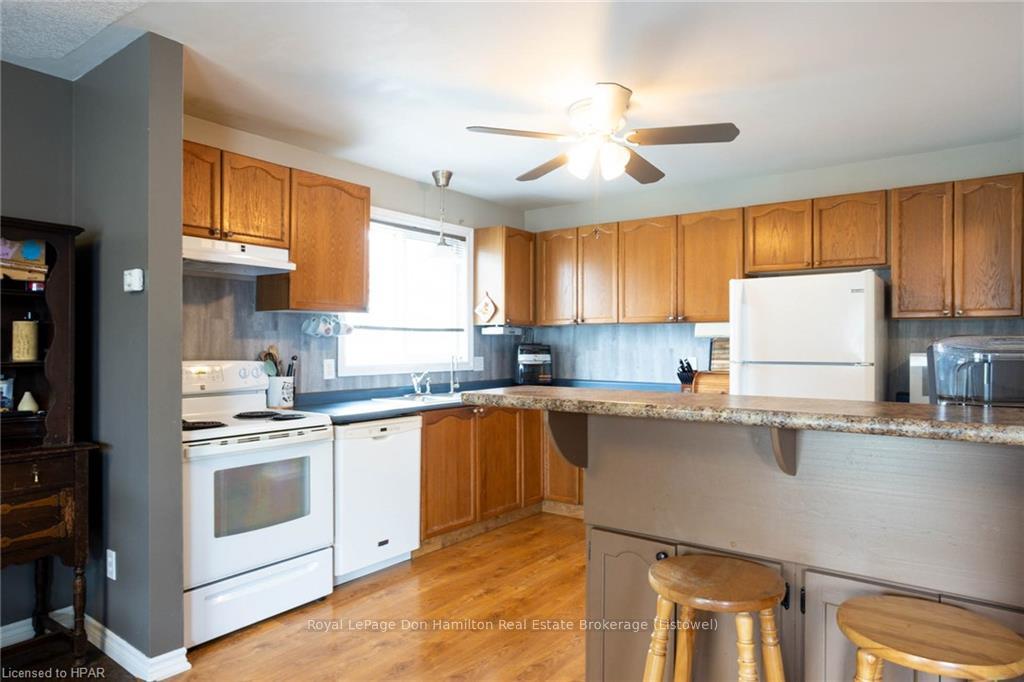 Photo 14 of 793 Lavery Street, North Perth, Listowel — HOMEH