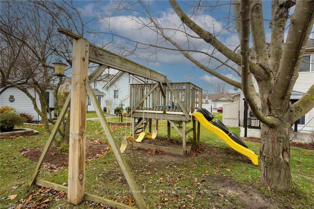 Photo 33 of 793 Lavery Street, North Perth, Listowel — HOMEH