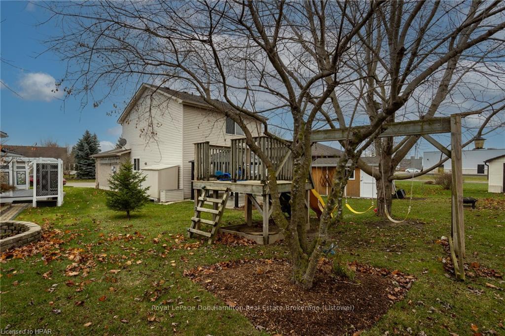 Photo 34 of 793 Lavery Street, North Perth, Listowel — HOMEH