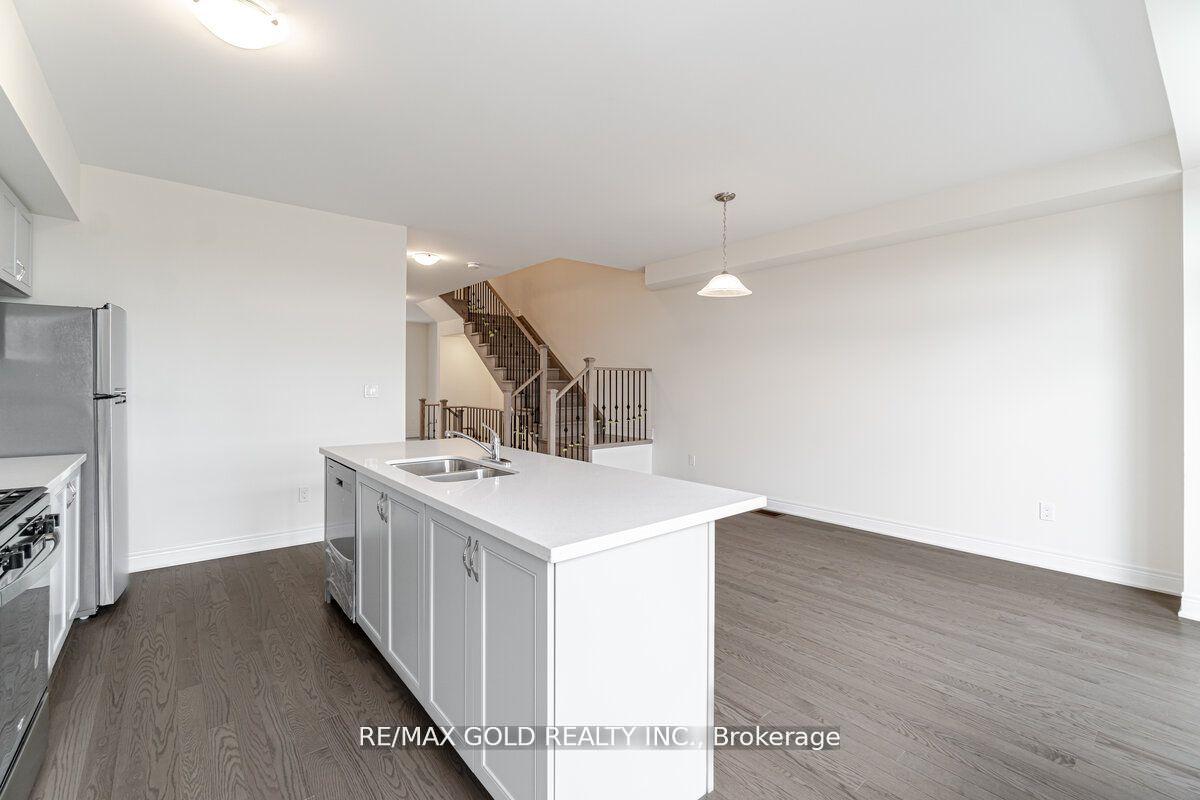 Photo 18 of 18 Andress Way, Markham, Cedarwood — HOMEH