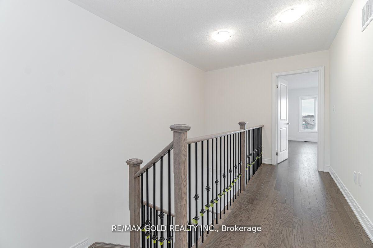 Photo 21 of 18 Andress Way, Markham, Cedarwood — HOMEH