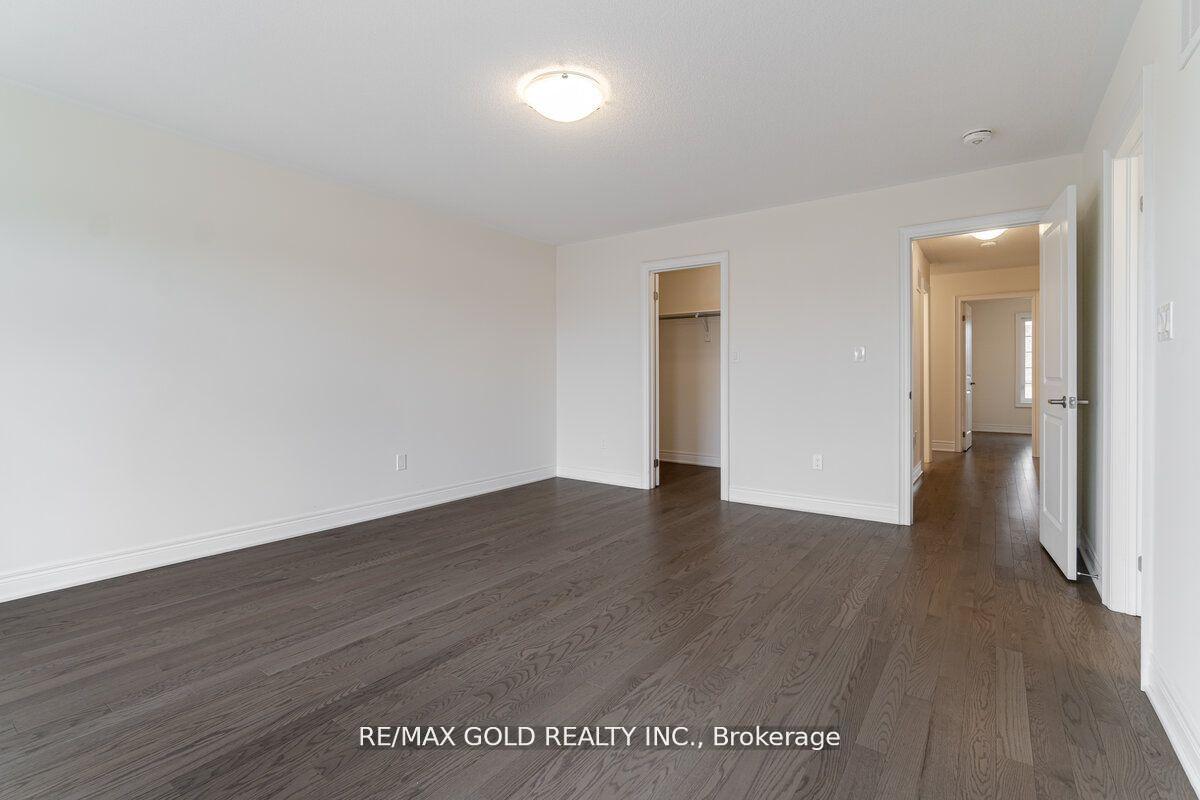 Photo 23 of 18 Andress Way, Markham, Cedarwood — HOMEH