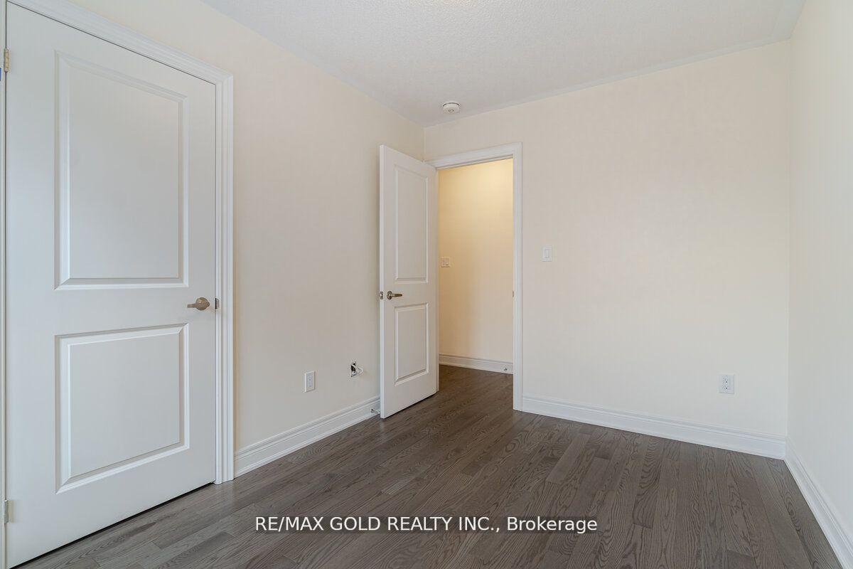 Photo 30 of 18 Andress Way, Markham, Cedarwood — HOMEH