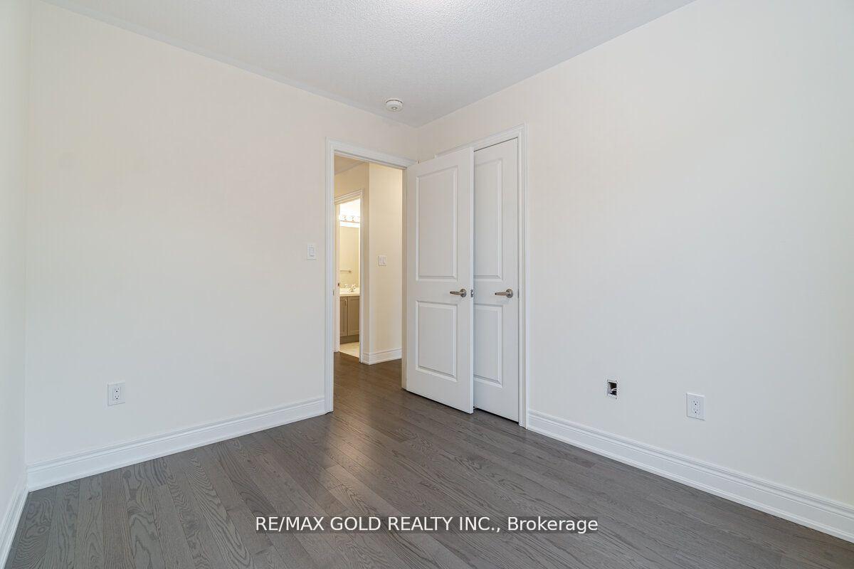 Photo 32 of 18 Andress Way, Markham, Cedarwood — HOMEH