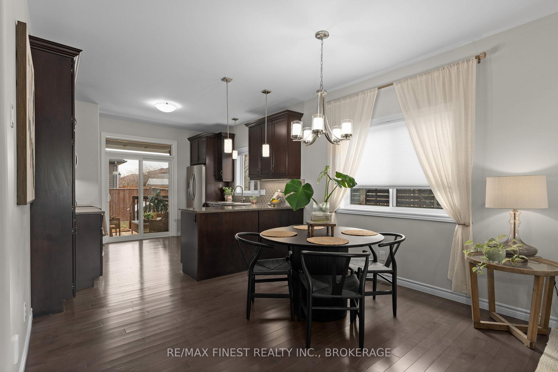 Photo 9 of 956 Blossom Street, Kingston, City Northwest — HOMEH