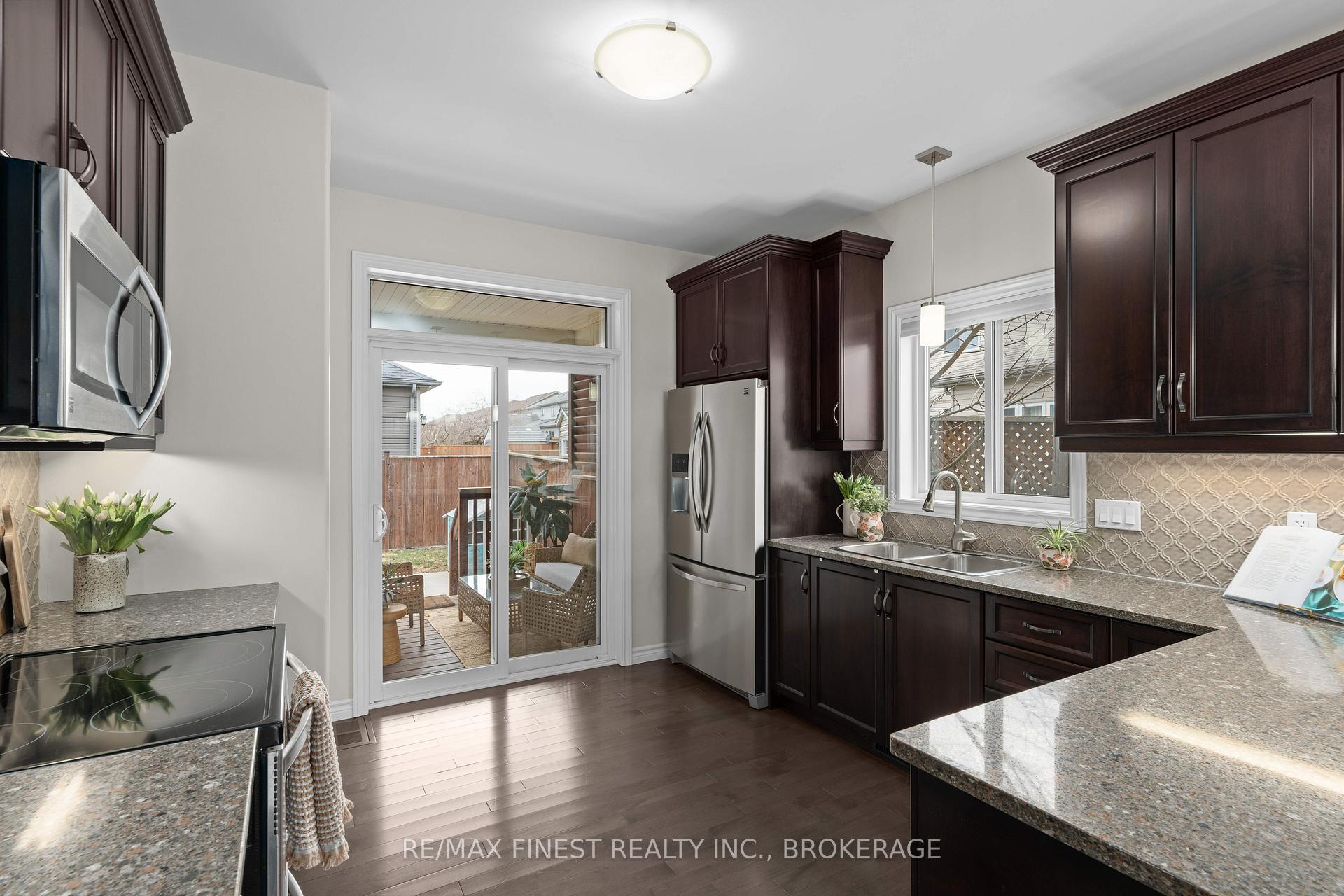 Photo 13 of 956 Blossom Street, Kingston, City Northwest — HOMEH