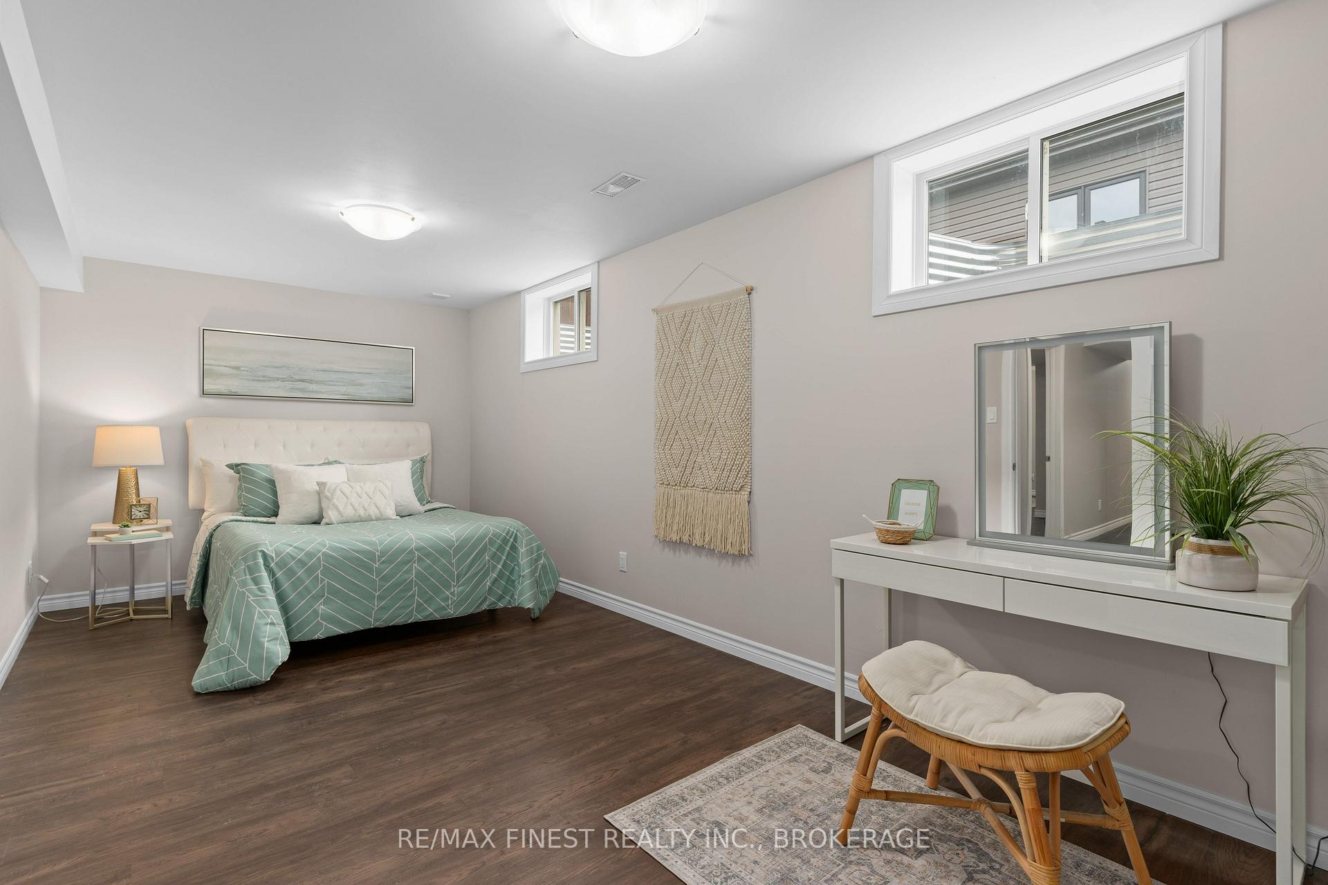 Photo 38 of 956 Blossom Street, Kingston, City Northwest — HOMEH