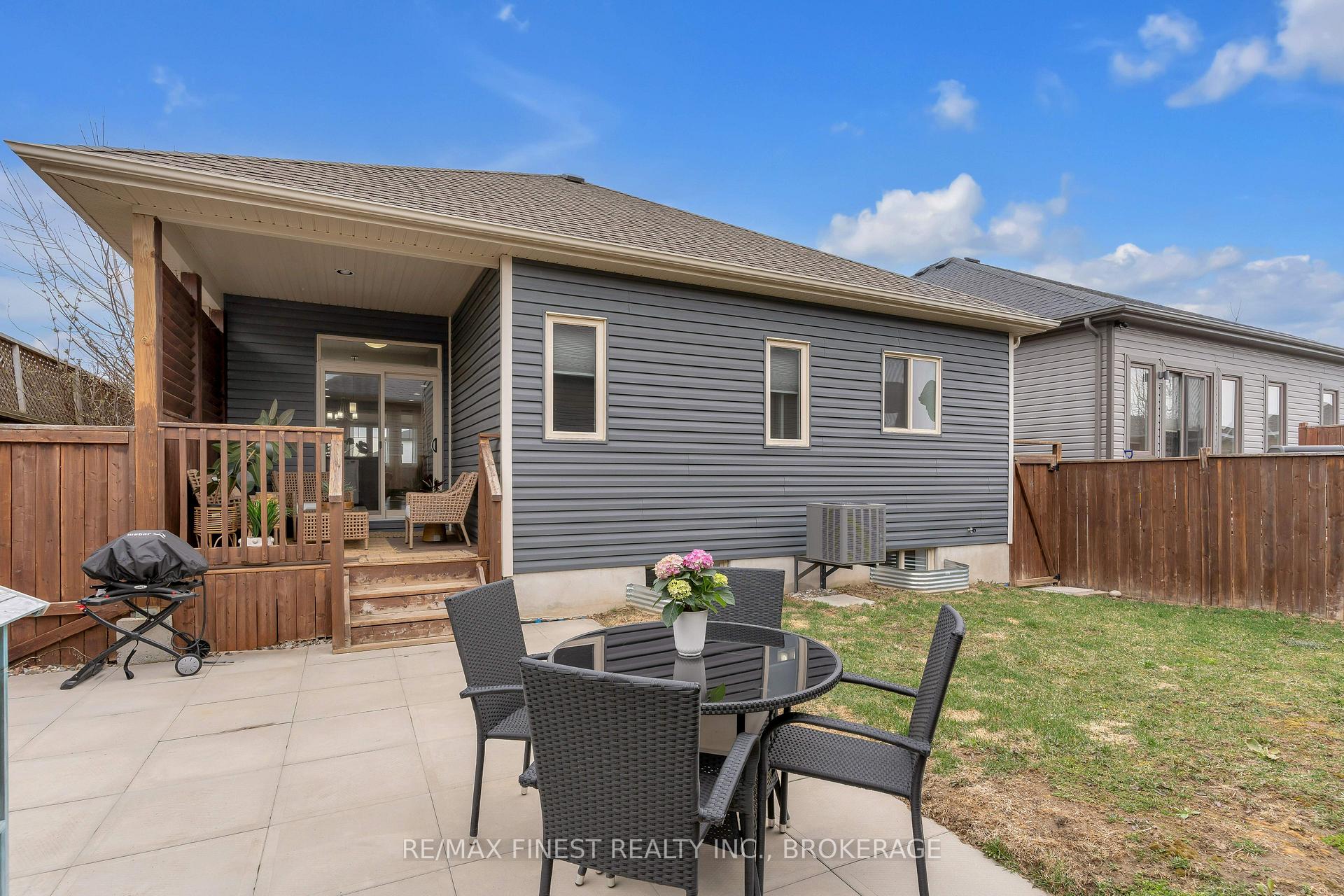 Photo 44 of 956 Blossom Street, Kingston, City Northwest — HOMEH