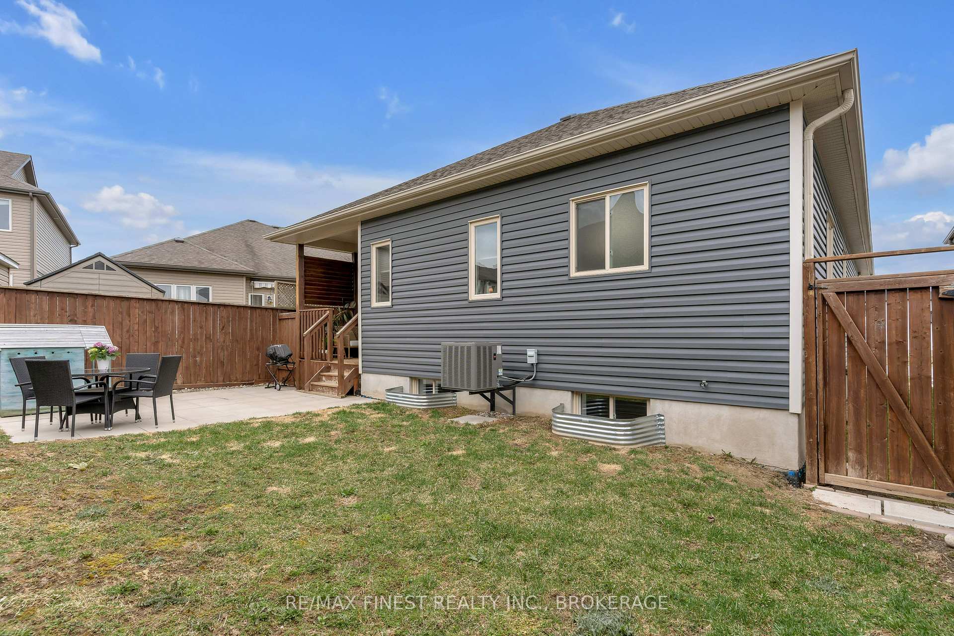 Photo 46 of 956 Blossom Street, Kingston, City Northwest — HOMEH