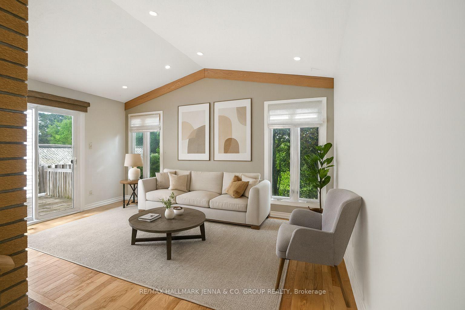 Photo 15 of 1115 St Emmanuel Terrace, Ottawa, Convent Glen North — HOMEH