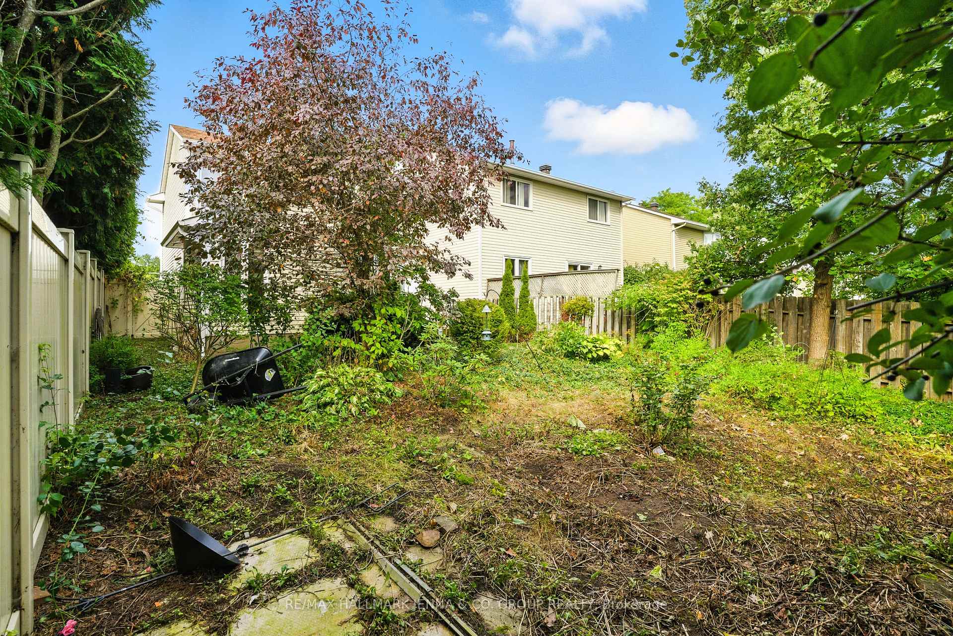 Photo 26 of 1115 St Emmanuel Terrace, Ottawa, Convent Glen North — HOMEH