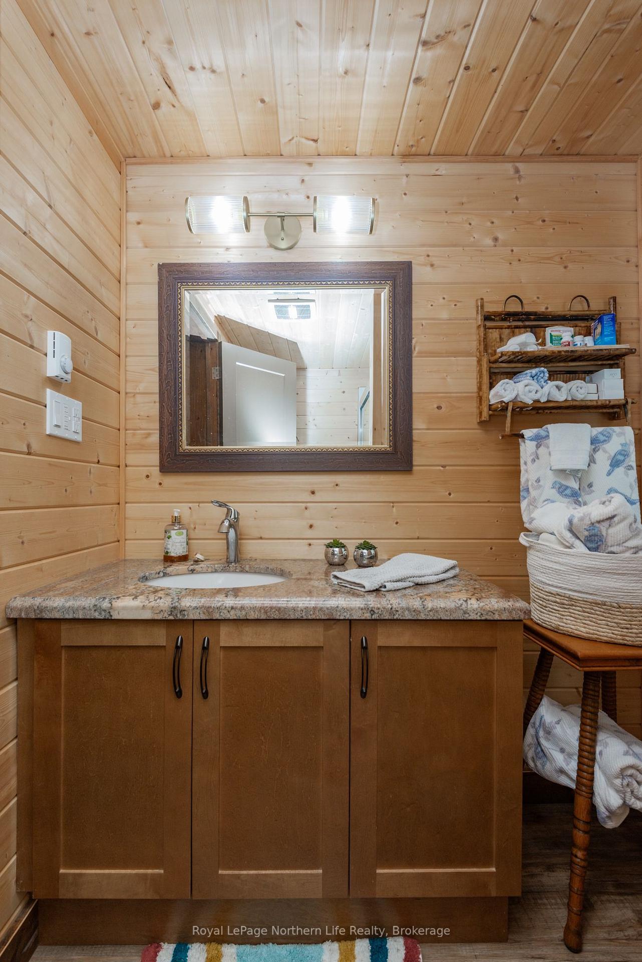 Photo 12 of 2251 Peninsula Road, North Bay, Birchaven — HOMEH