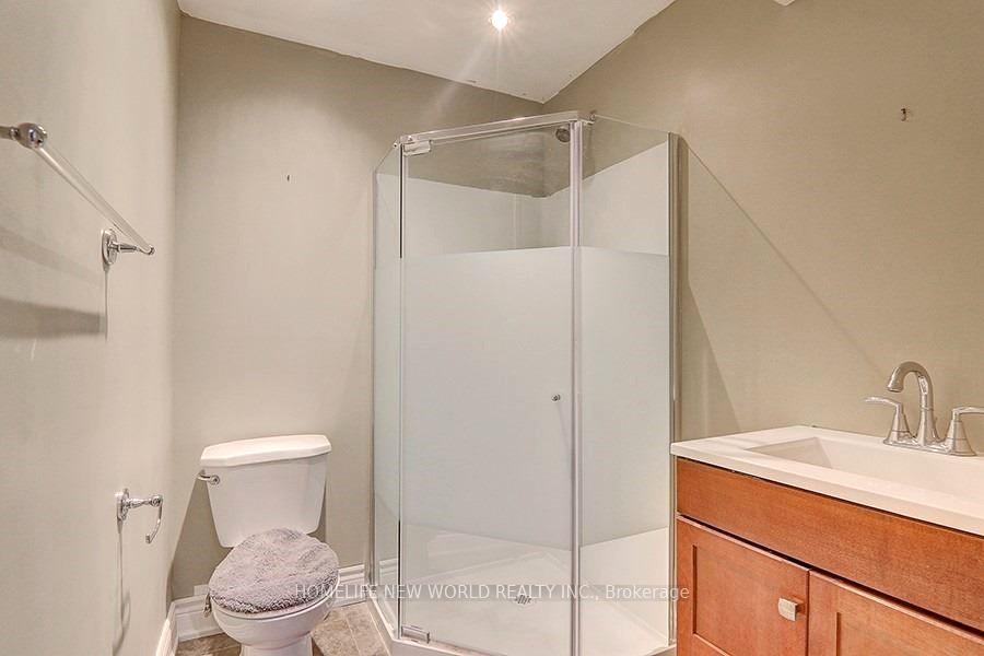Photo 18 of 49 Dungannon Drive, Markham, Angus Glen — HOMEH
