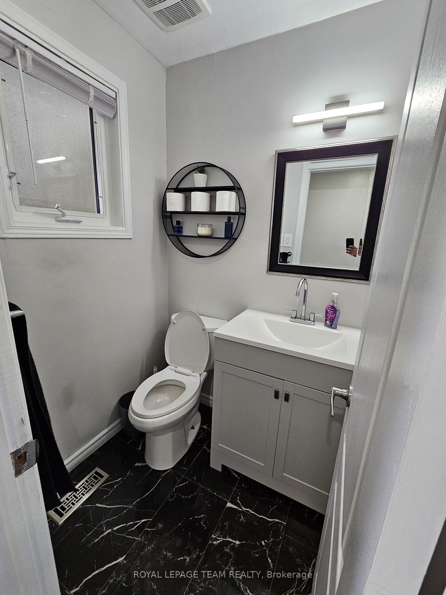 Photo 6 of 1891 Longman Crescent, Ottawa, Chateauneuf — HOMEH