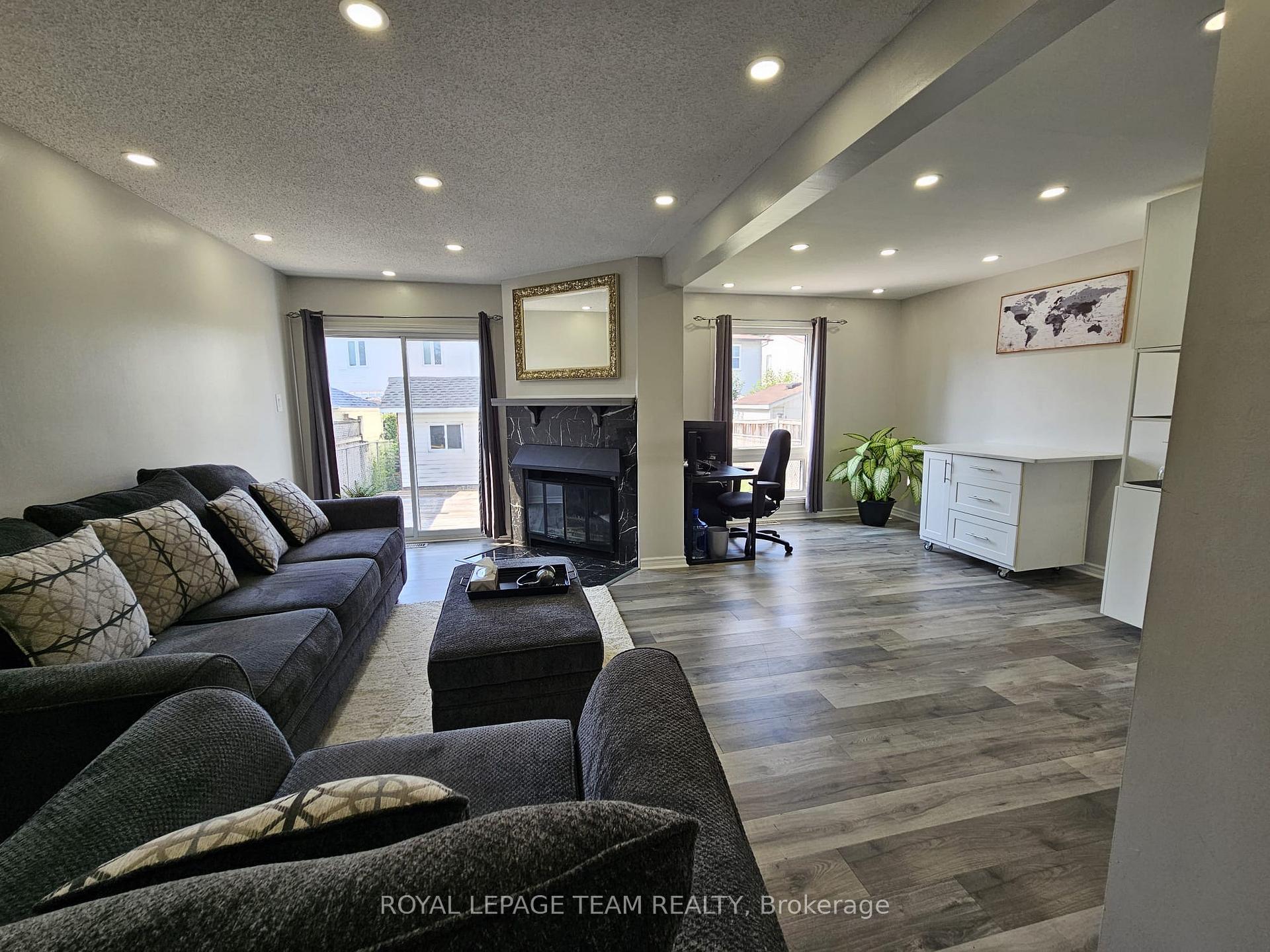 Photo 7 of 1891 Longman Crescent, Ottawa, Chateauneuf — HOMEH