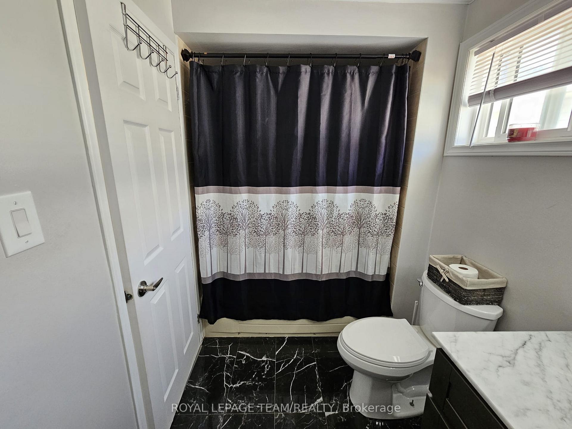 Photo 20 of 1891 Longman Crescent, Ottawa, Chateauneuf — HOMEH