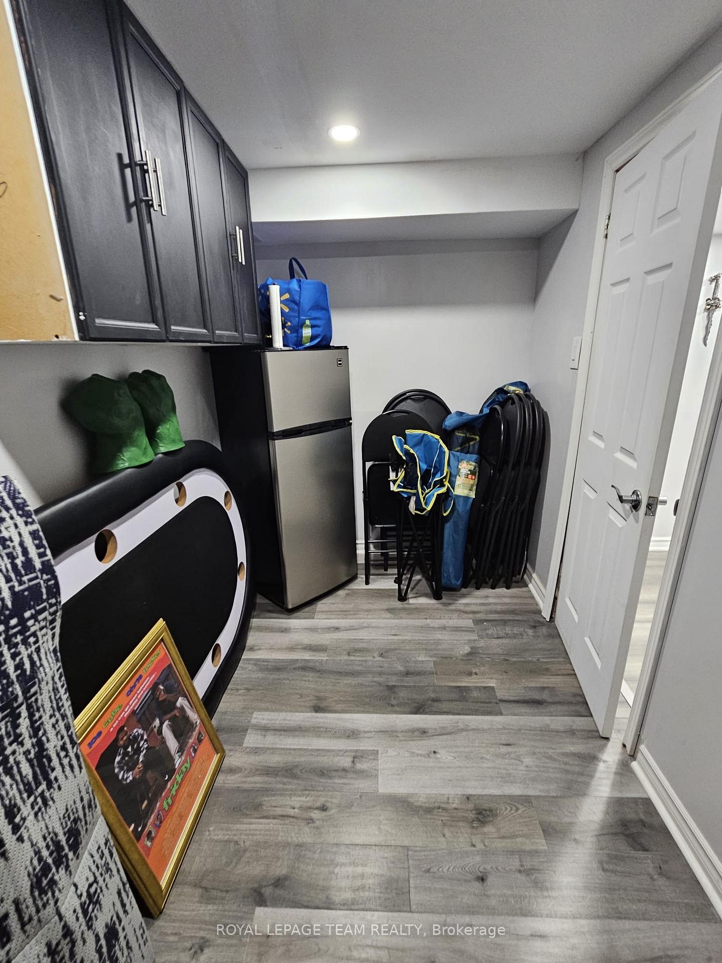 Photo 25 of 1891 Longman Crescent, Ottawa, Chateauneuf — HOMEH