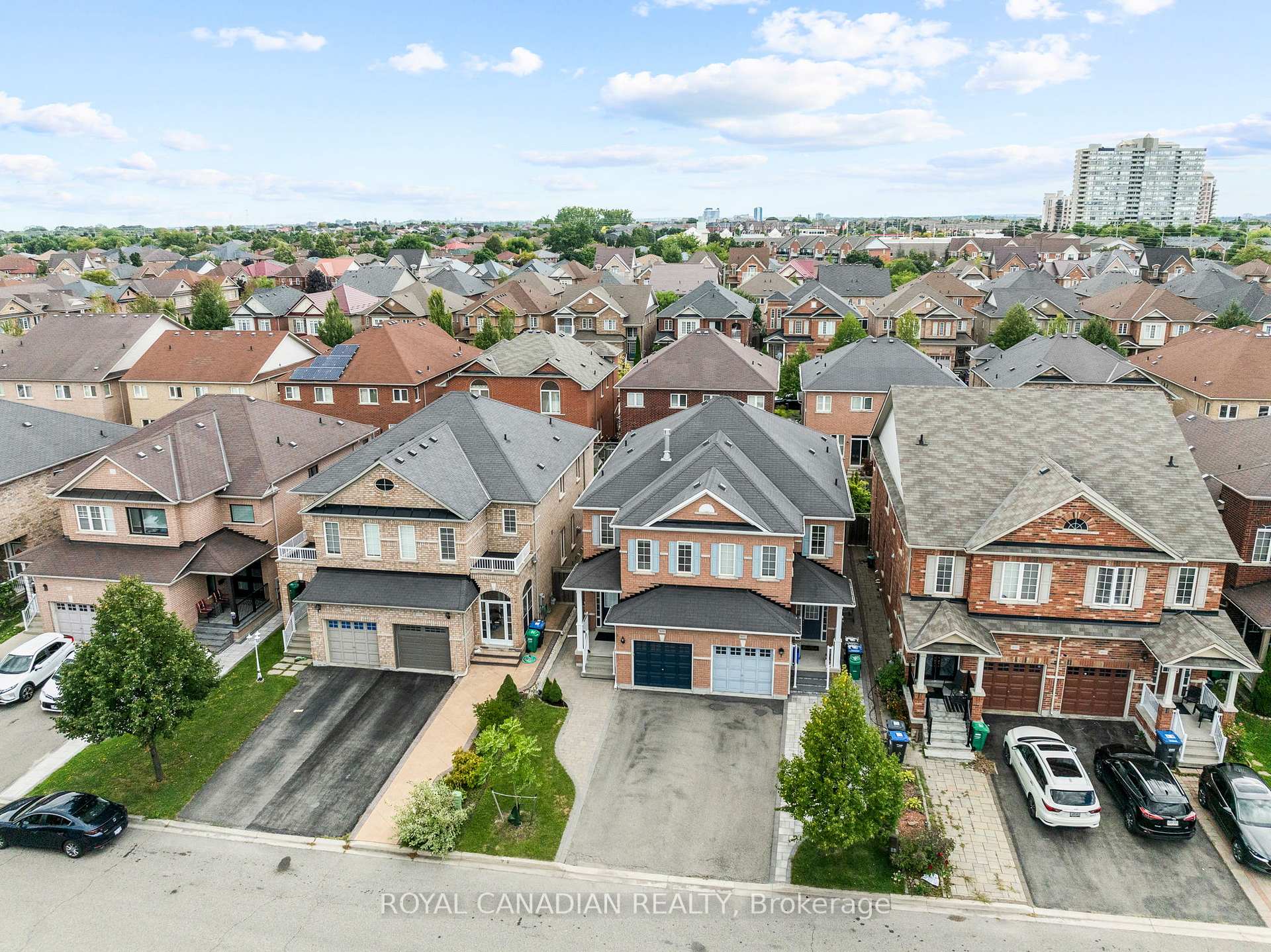Front of 4699 Centretown Way