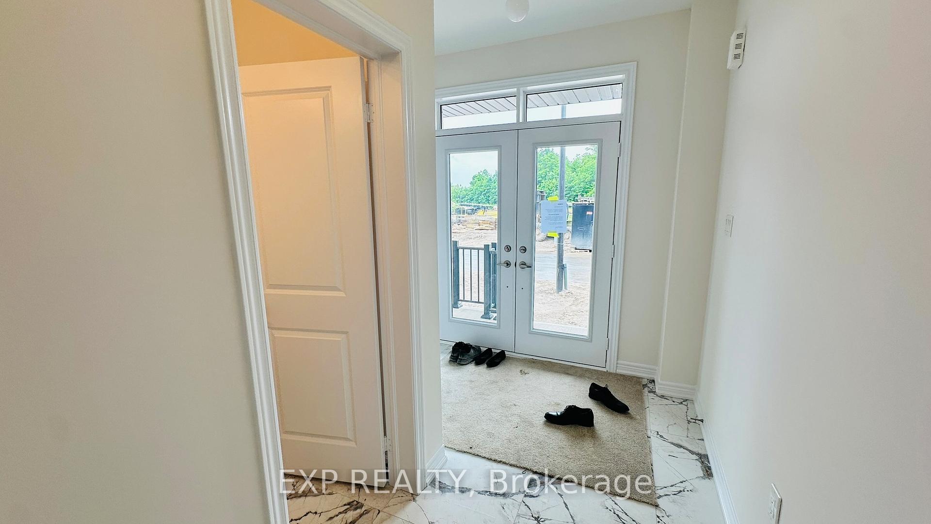 Photo 3 of 834 Apple Terrace, Milton, Cobban — HOMEH