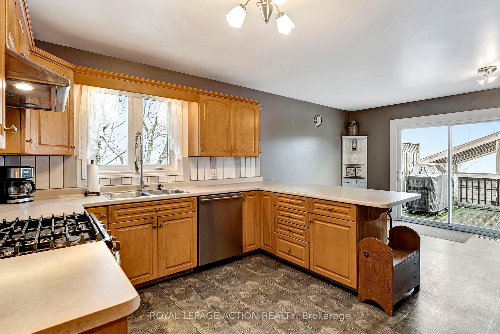 Photo 7 of 901 Windham Road 11, Norfolk, Ellaton — HOMEH
