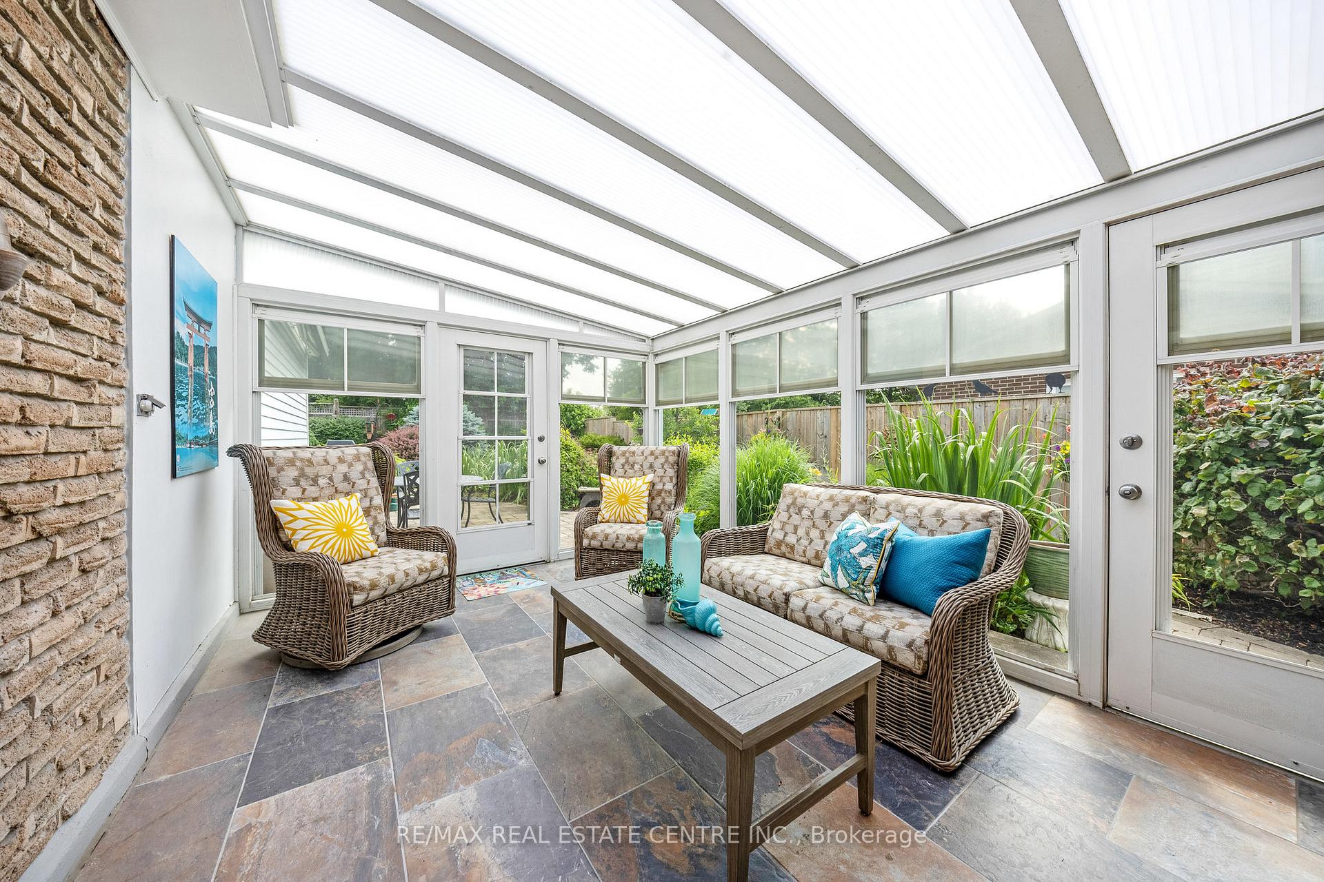 Photo 10 of 369 Wilson Drive, Milton, Dorset Park — HOMEH