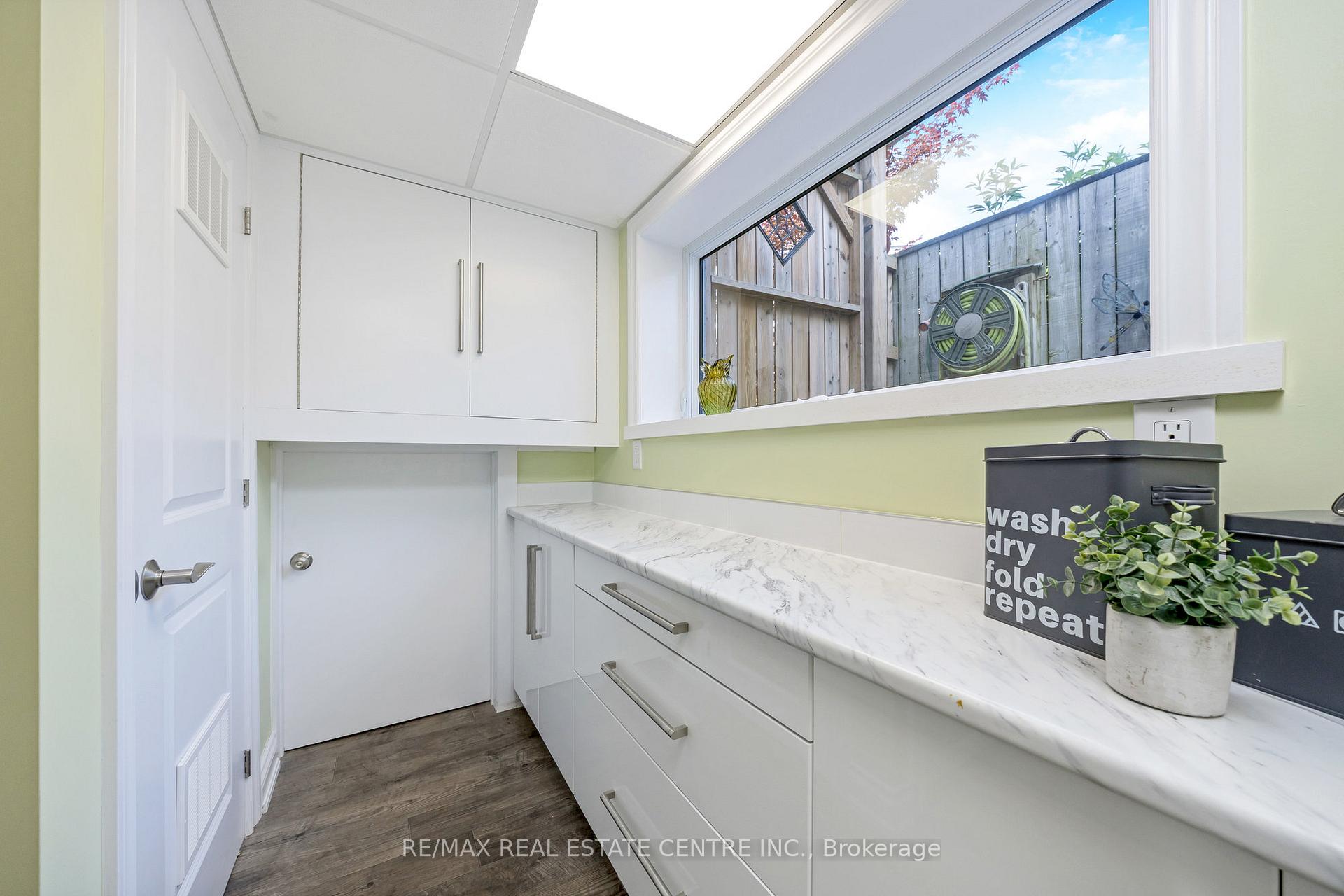Photo 19 of 369 Wilson Drive, Milton, Dorset Park — HOMEH