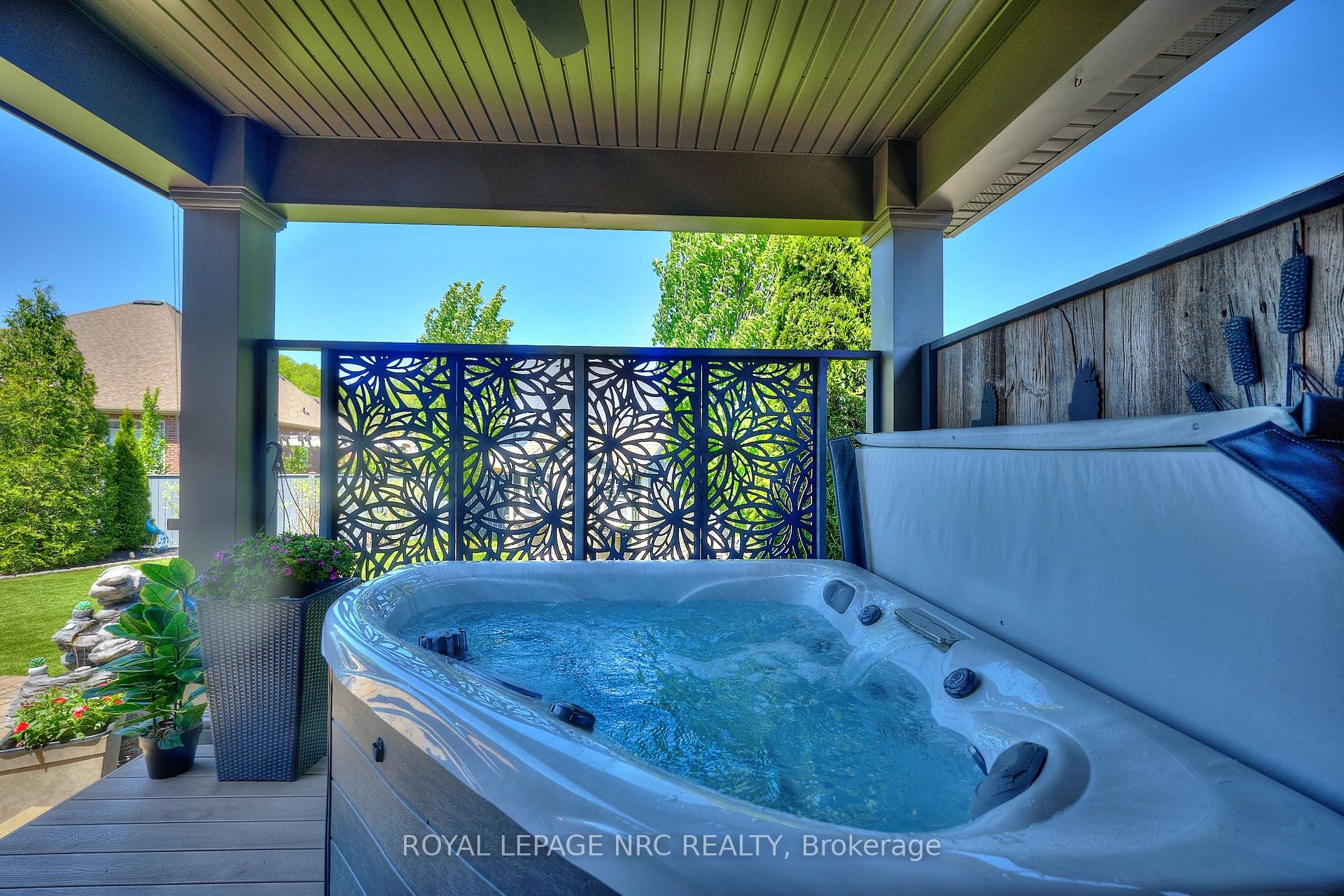 Photo 13 of 62 Rosewood Crescent, Pelham, Fonthill — HOMEH