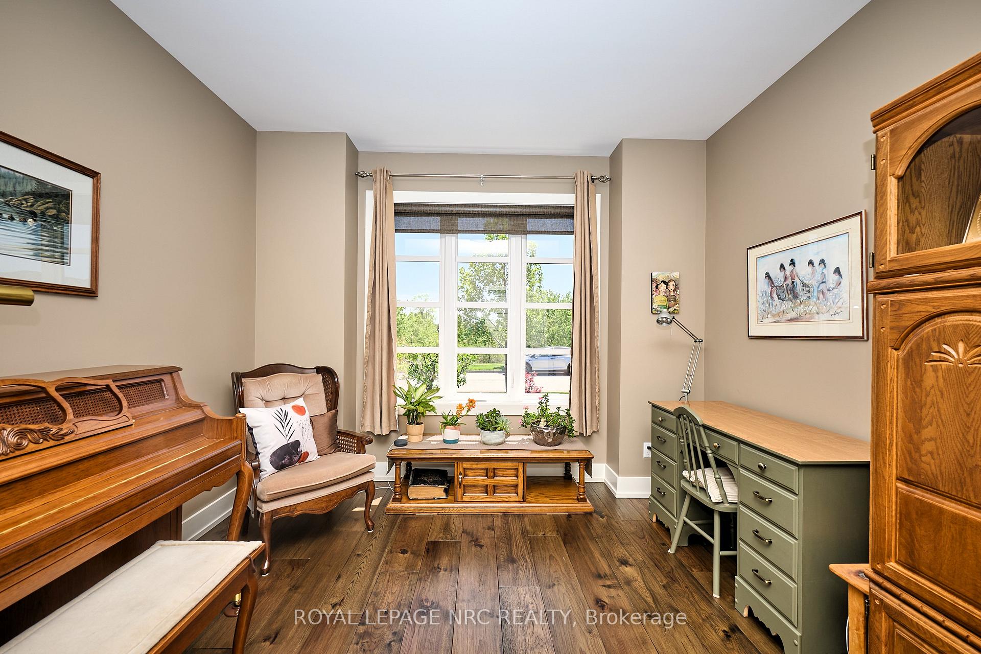 Photo 20 of 62 Rosewood Crescent, Pelham, Fonthill — HOMEH