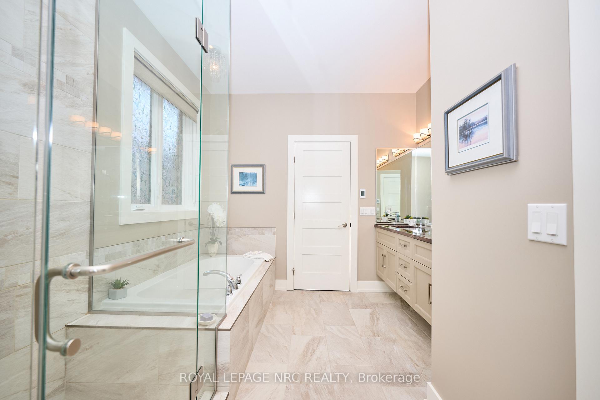 Photo 36 of 62 Rosewood Crescent, Pelham, Fonthill — HOMEH