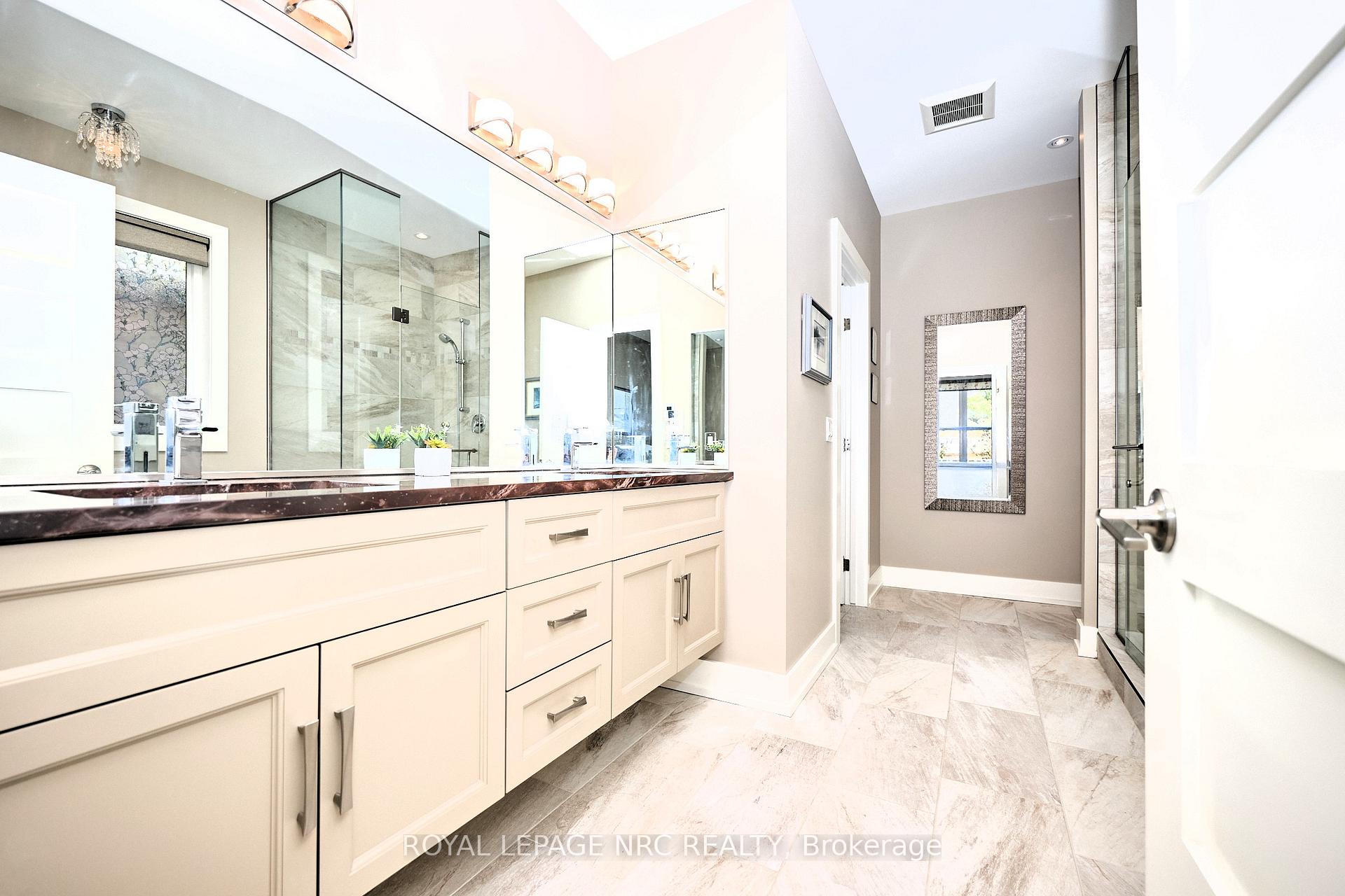 Photo 37 of 62 Rosewood Crescent, Pelham, Fonthill — HOMEH