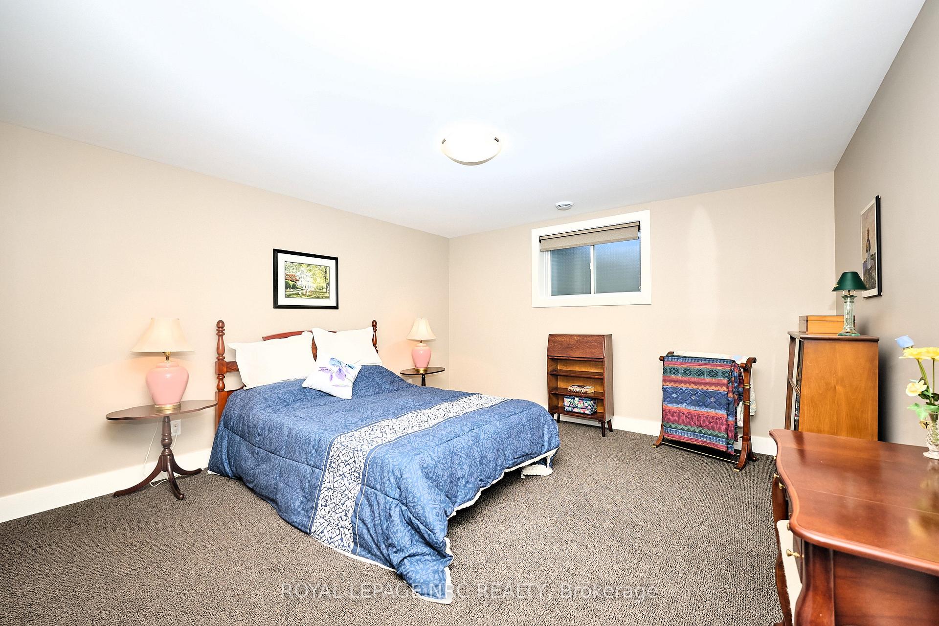 Photo 44 of 62 Rosewood Crescent, Pelham, Fonthill — HOMEH