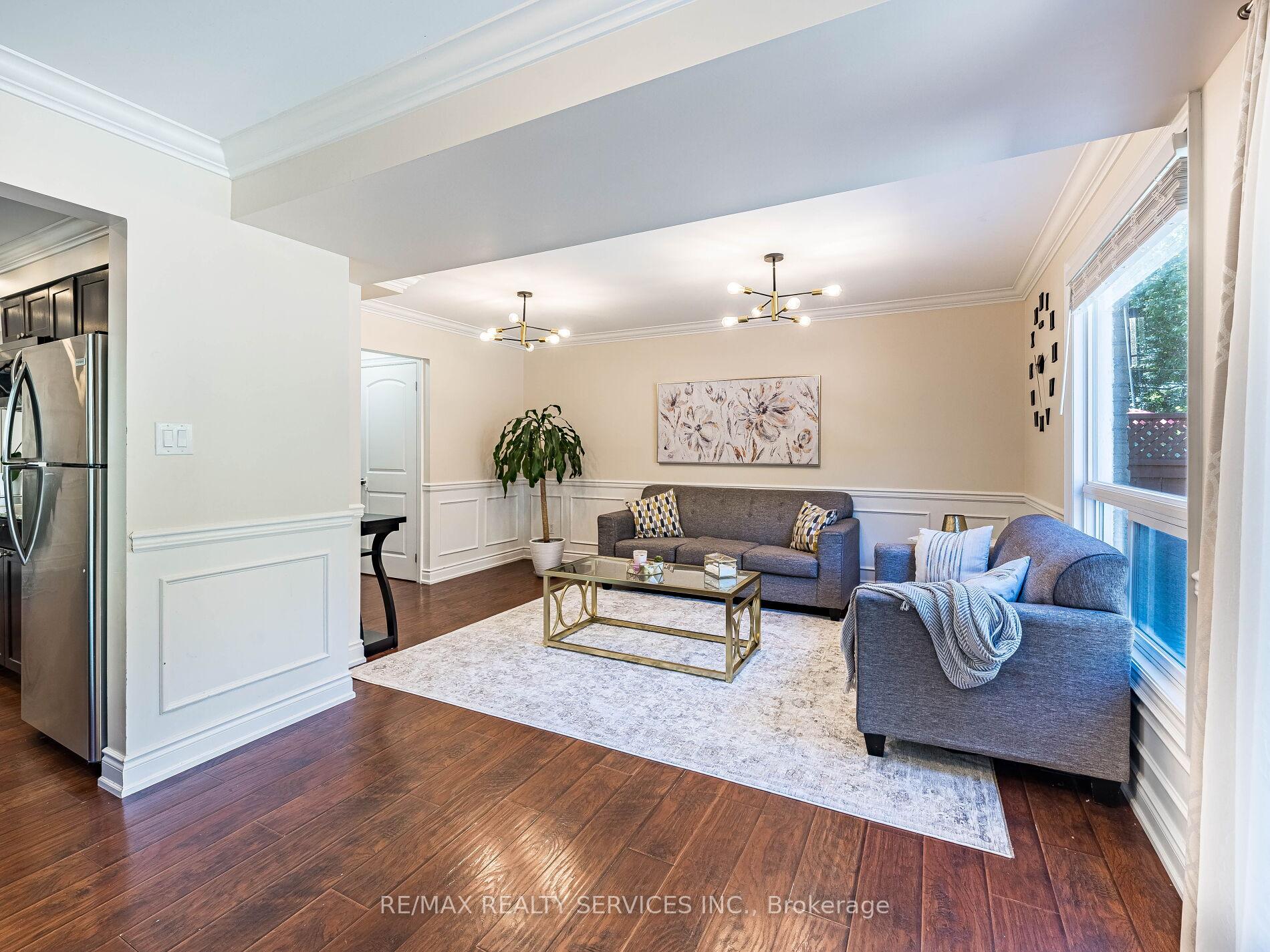 Photo 6 of 312 Killarney Court, Oshawa, Lakeview — HOMEH