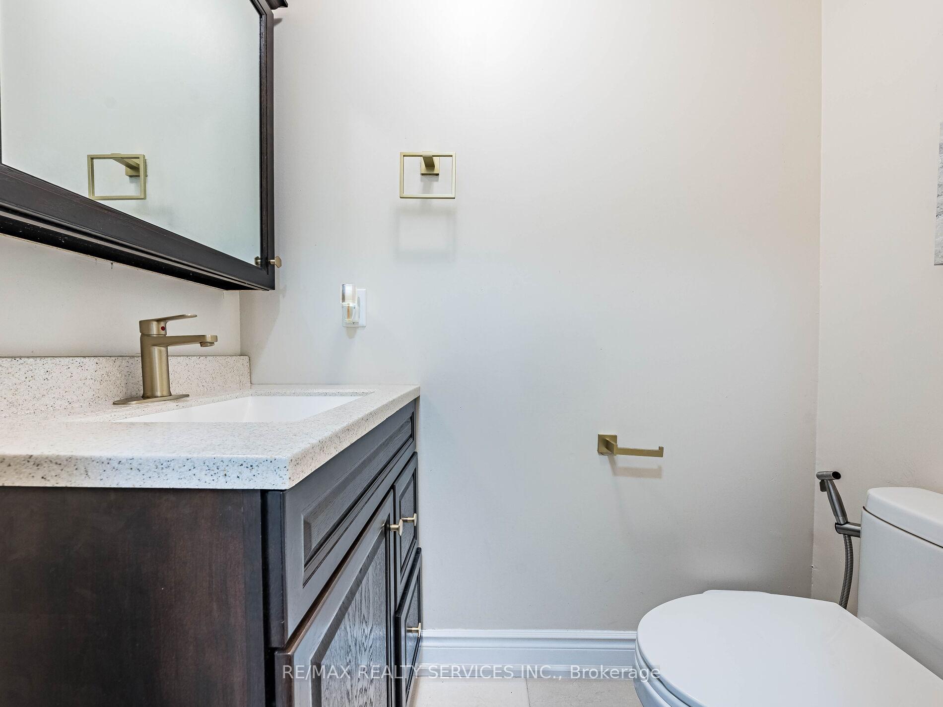 Photo 17 of 312 Killarney Court, Oshawa, Lakeview — HOMEH