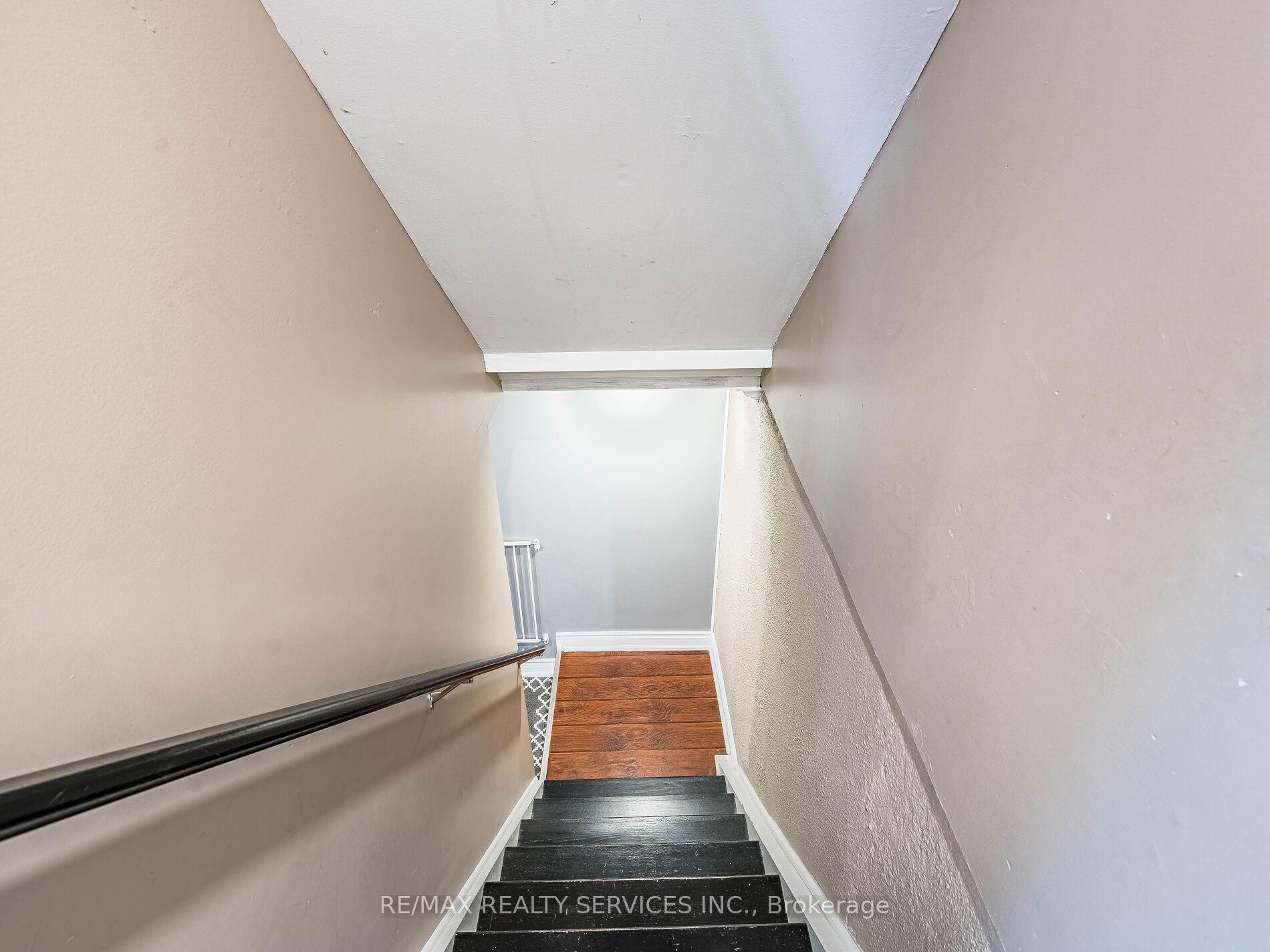Photo 27 of 312 Killarney Court, Oshawa, Lakeview — HOMEH