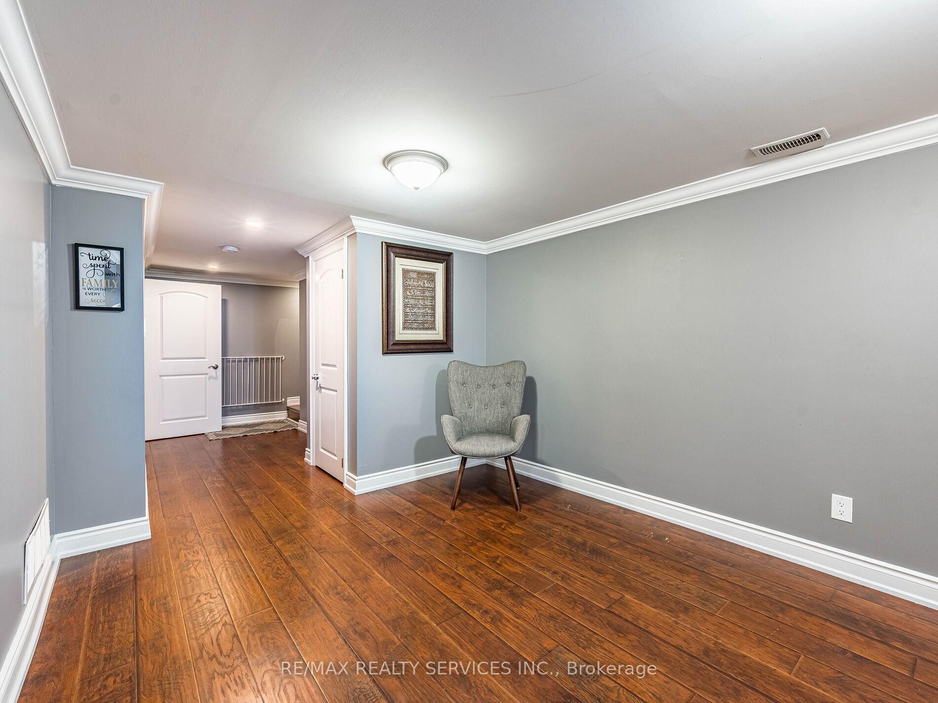 Photo 29 of 312 Killarney Court, Oshawa, Lakeview — HOMEH