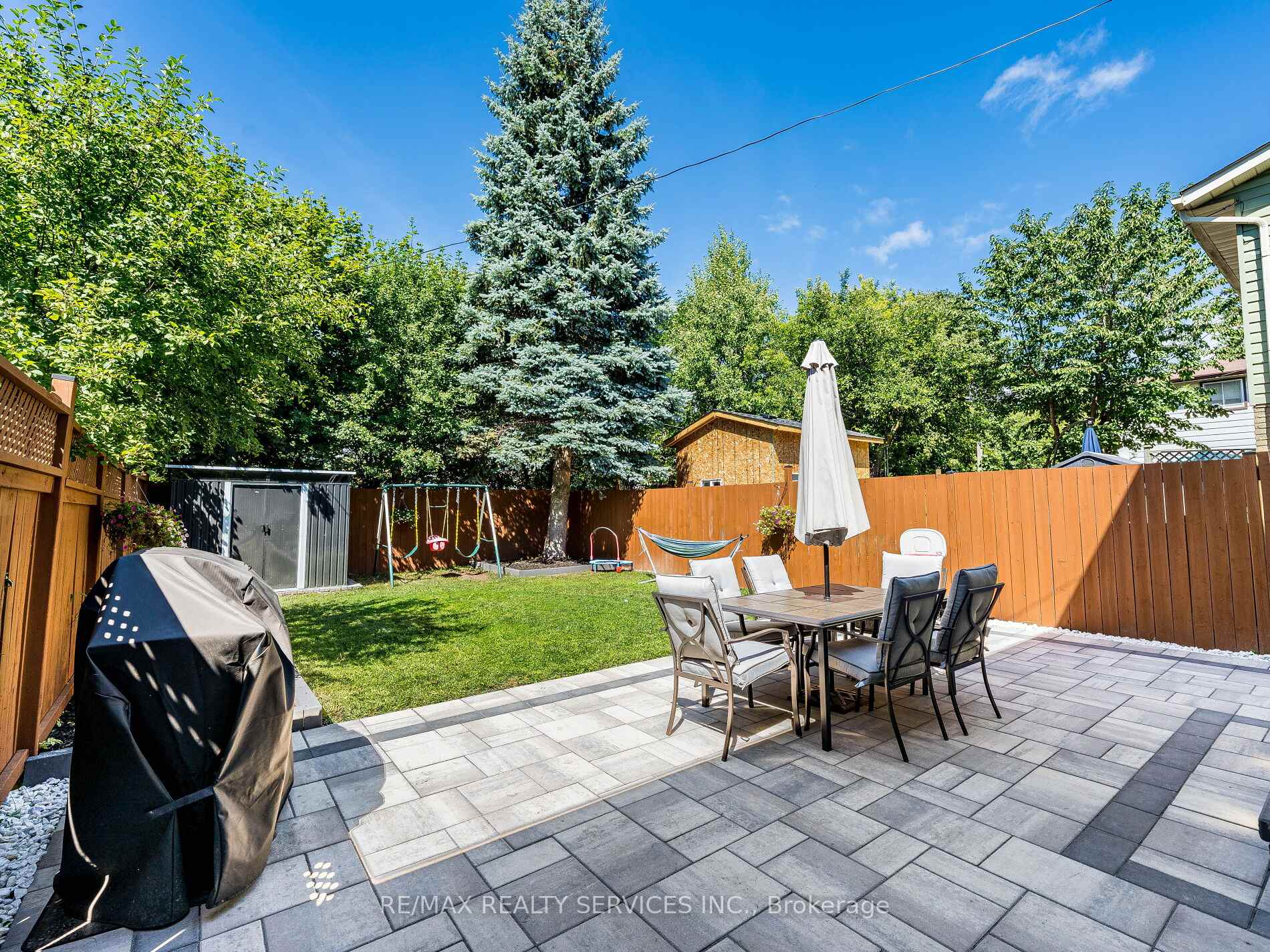 Photo 33 of 312 Killarney Court, Oshawa, Lakeview — HOMEH