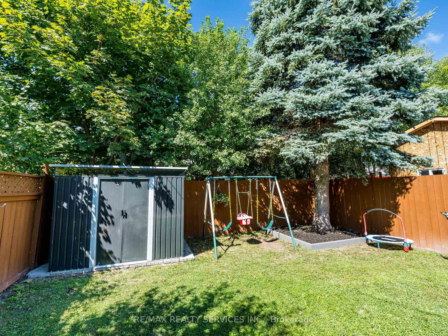 Photo 38 of 312 Killarney Court, Oshawa, Lakeview — HOMEH