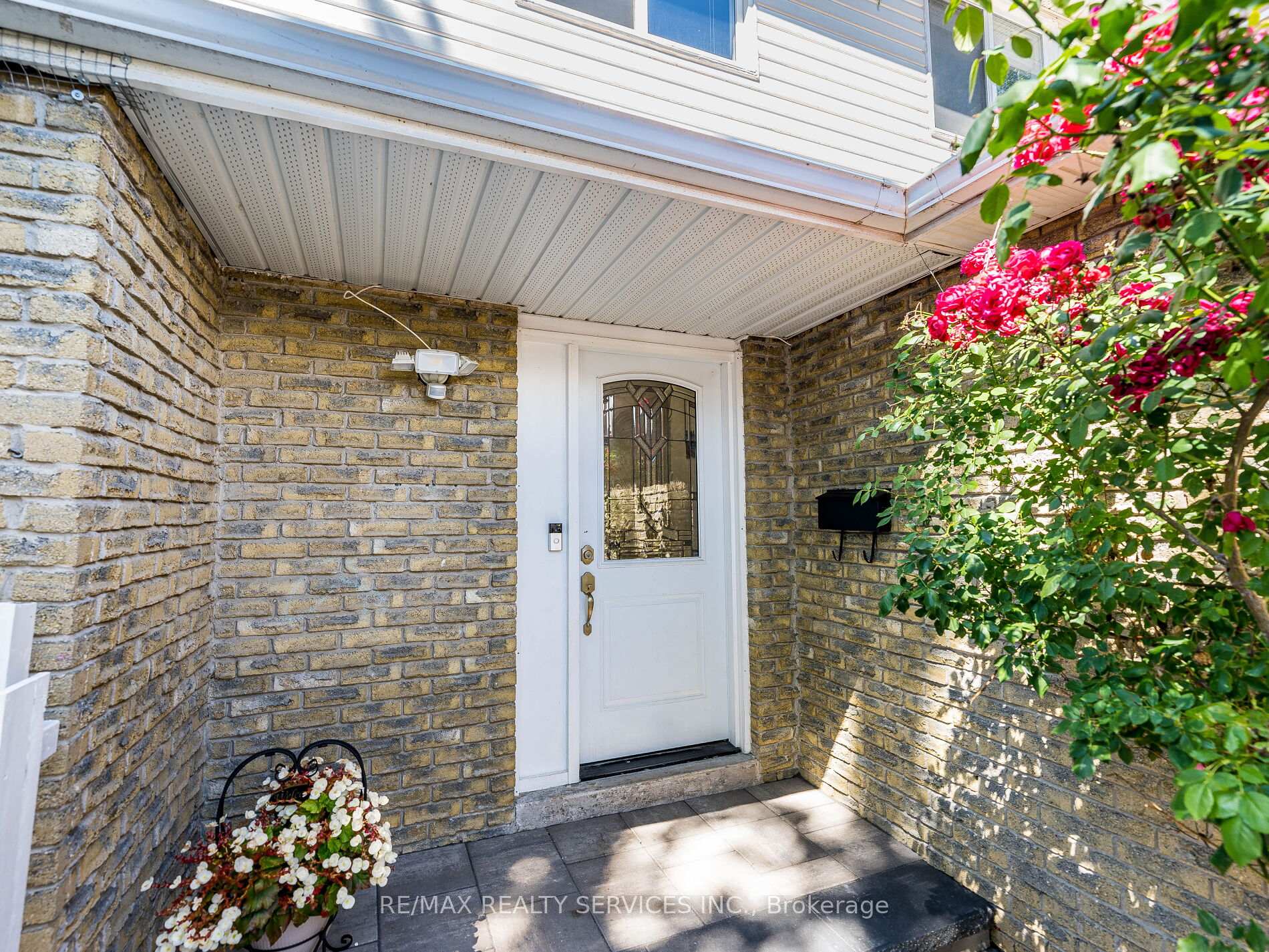 Photo 47 of 312 Killarney Court, Oshawa, Lakeview — HOMEH