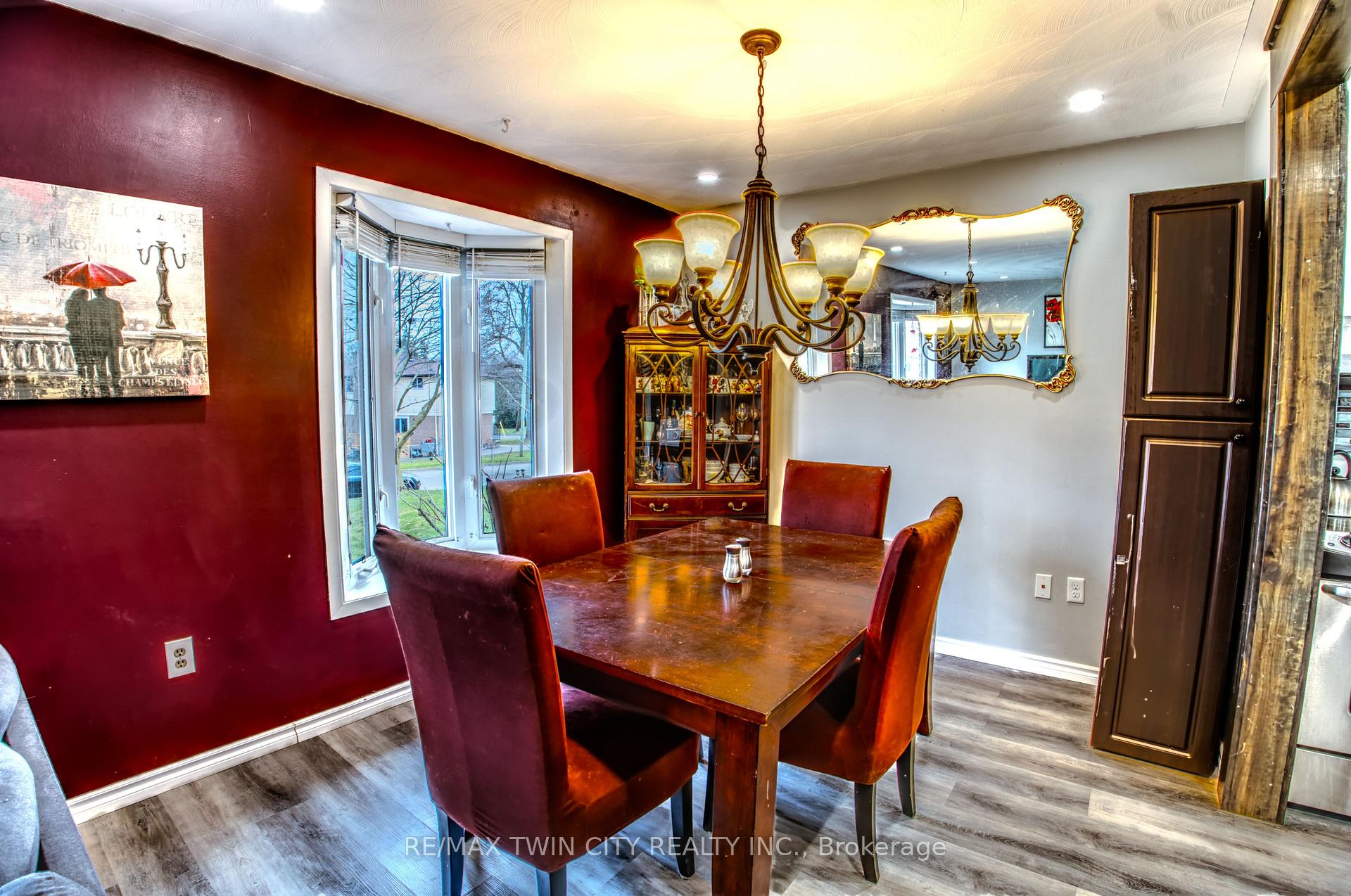 Photo 15 of 26 Ashton Drive, Norfolk, Simcoe — HOMEH