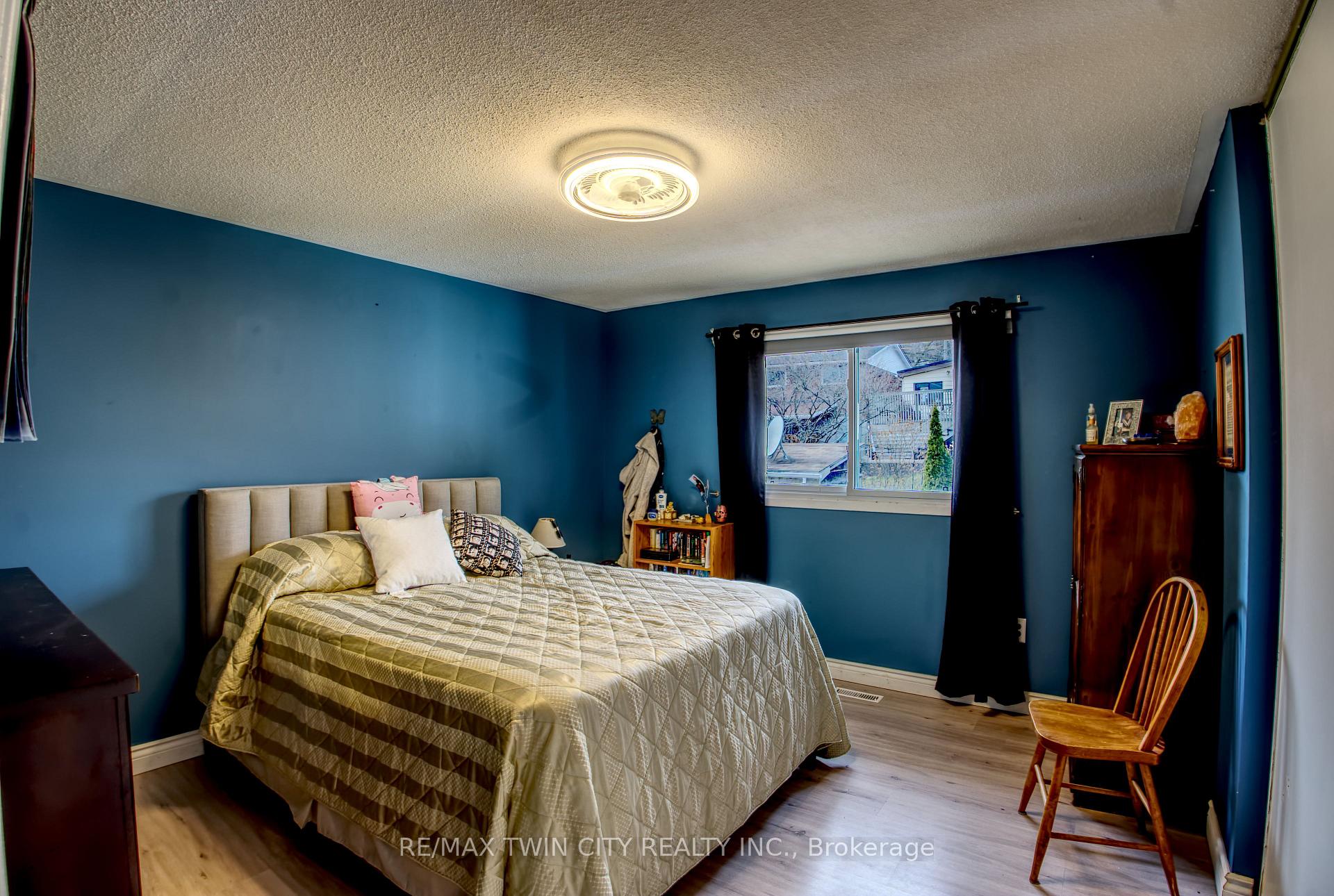 Photo 20 of 26 Ashton Drive, Norfolk, Simcoe — HOMEH