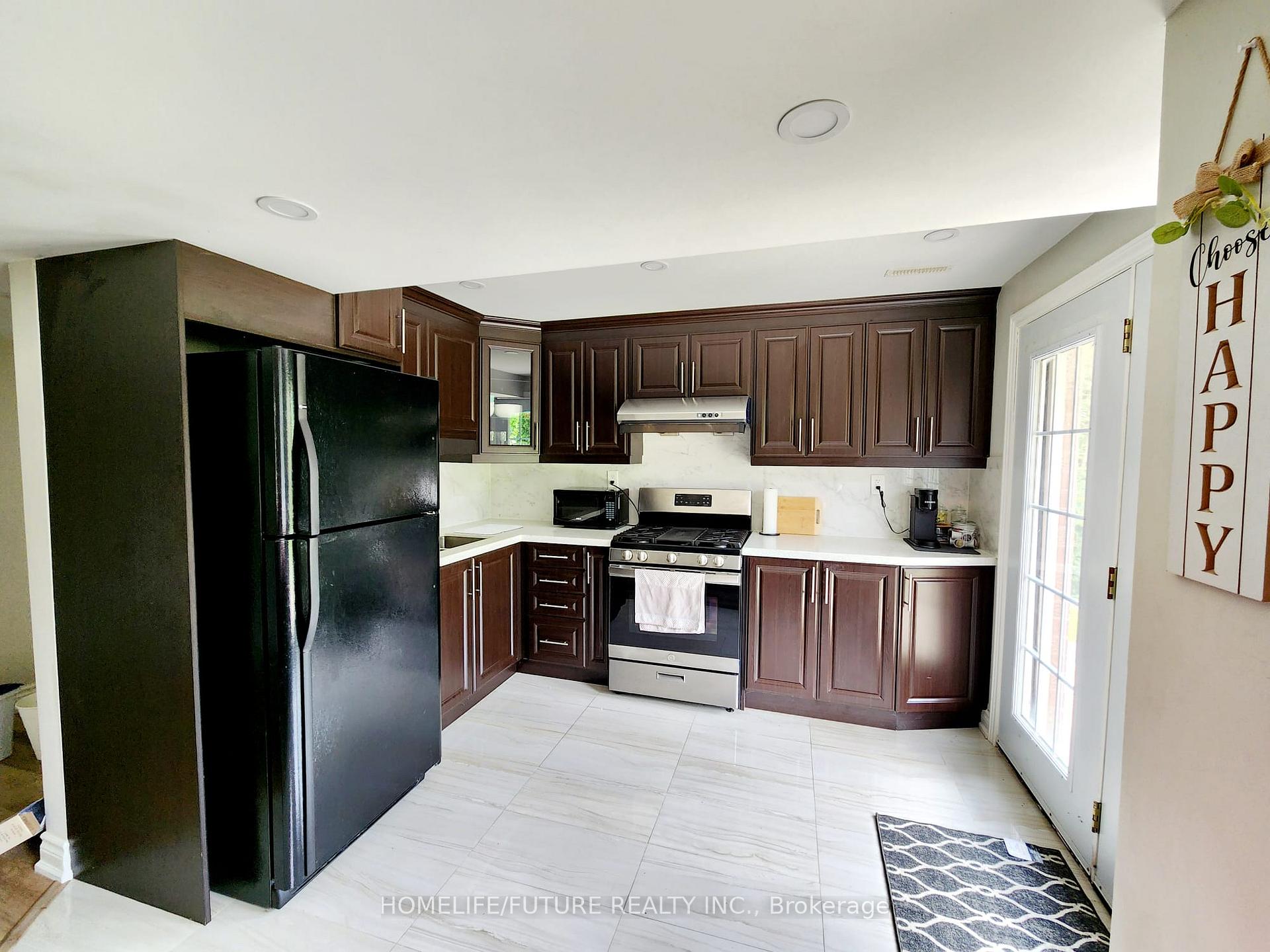 Front of Unit Bsmt, 63 Rizal Avenue