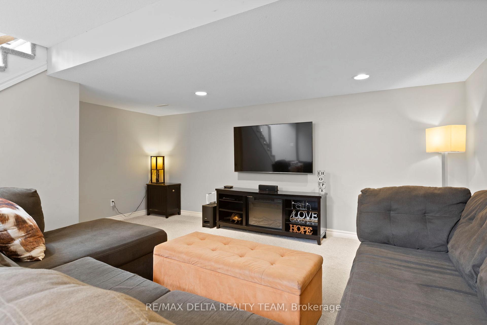 Photo 24 of 2070 Melette Crescent, Ottawa, Avalon East — HOMEH