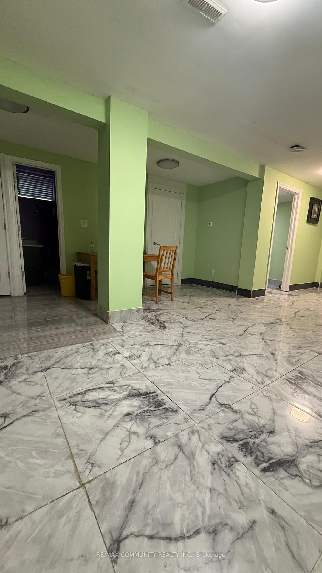 Photo 12 of Unit Main, 591 Harmony Road S, Oshawa, Donevan — HOMEH