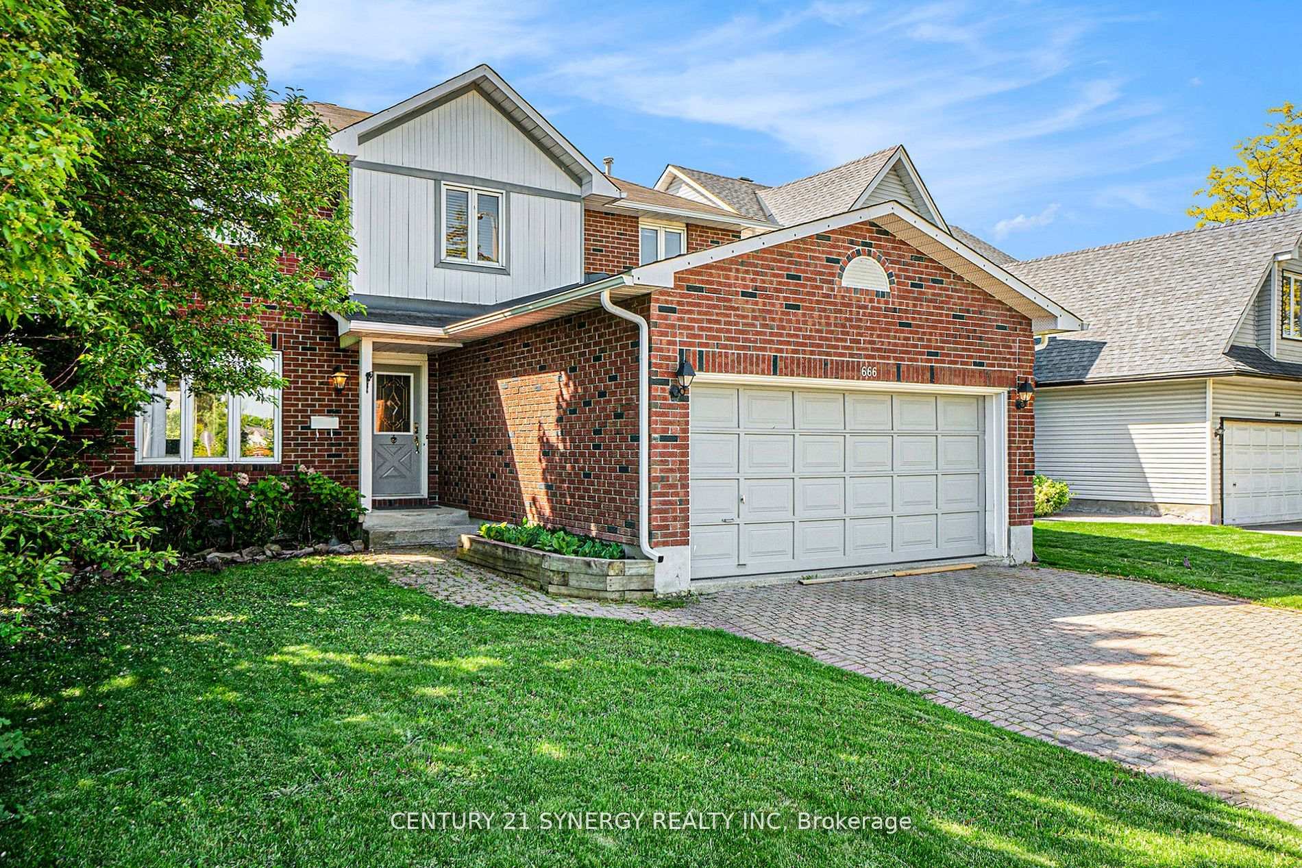Photo 2 of 666 Mathieu Way, Ottawa, Fallingbrook/Pineridge — HOMEH