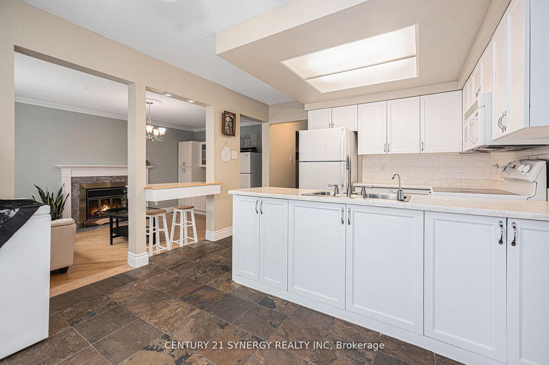 Photo 11 of 666 Mathieu Way, Ottawa, Fallingbrook/Pineridge — HOMEH