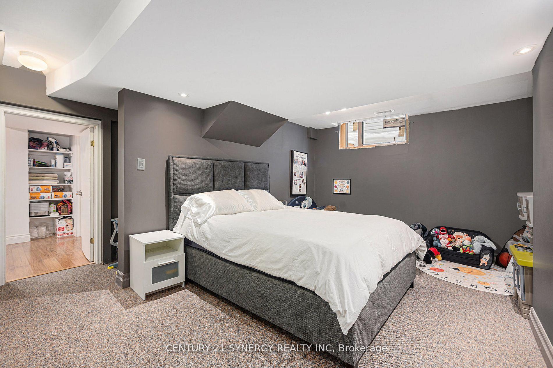 Photo 32 of 666 Mathieu Way, Ottawa, Fallingbrook/Pineridge — HOMEH