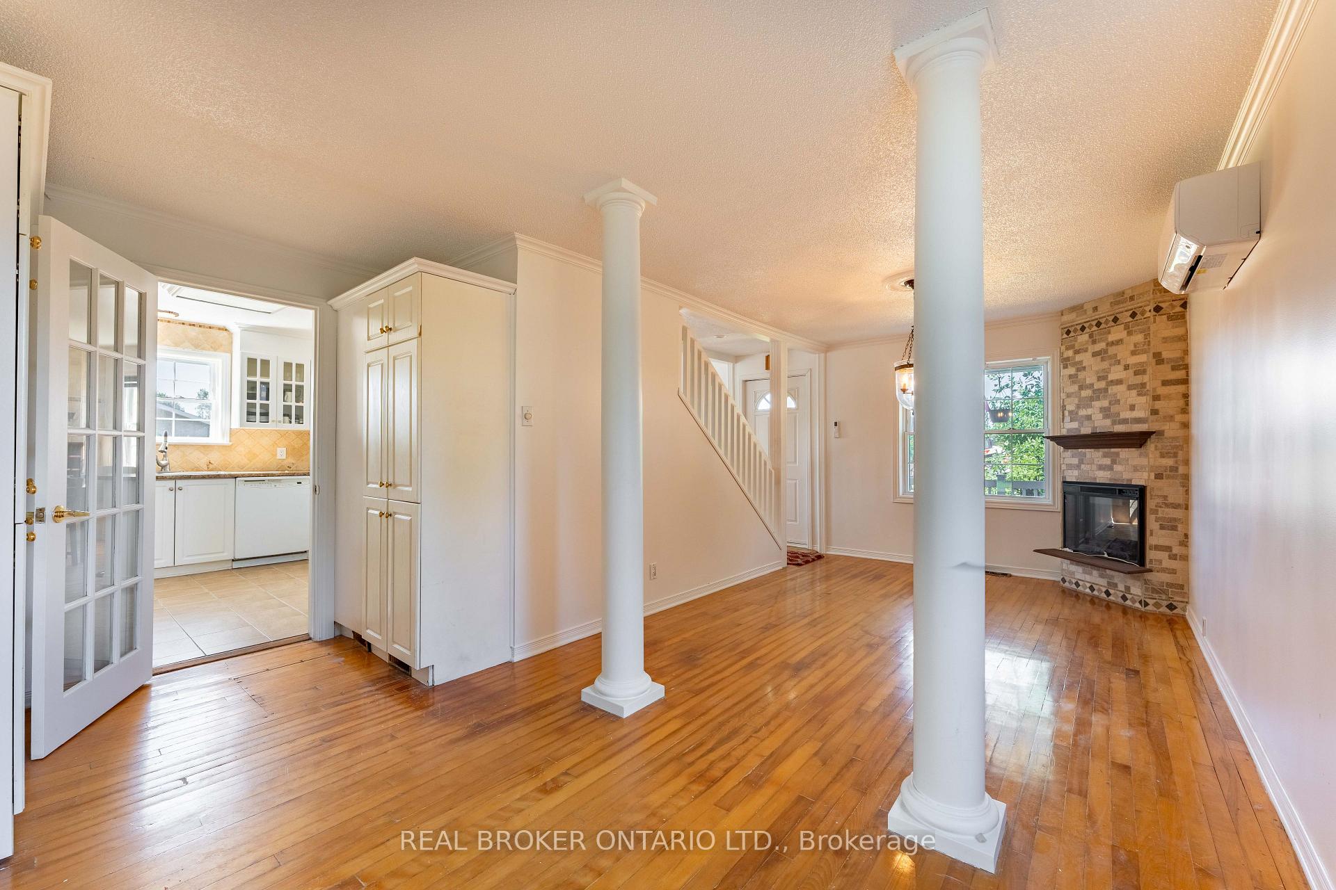 Photo 12 of 3449 Sarsfield Road, Ottawa, Cumberland West — HOMEH