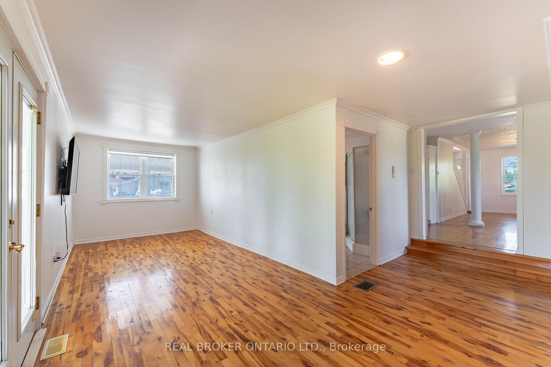 Photo 16 of 3449 Sarsfield Road, Ottawa, Cumberland West — HOMEH